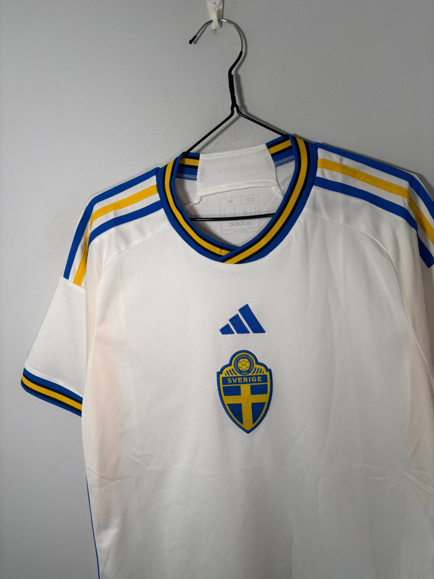 Sweden Away Shirt 2022 (M)