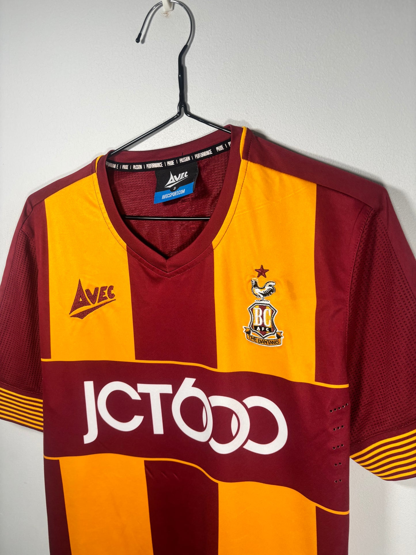 Bradford City Home Shirt 2017/18 (S)