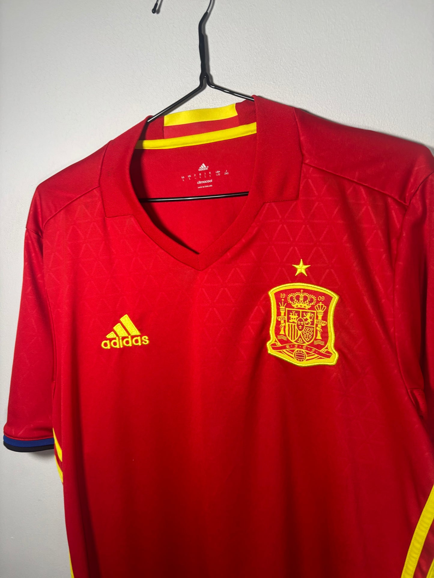 Spain Home Shirt 2016 (L)