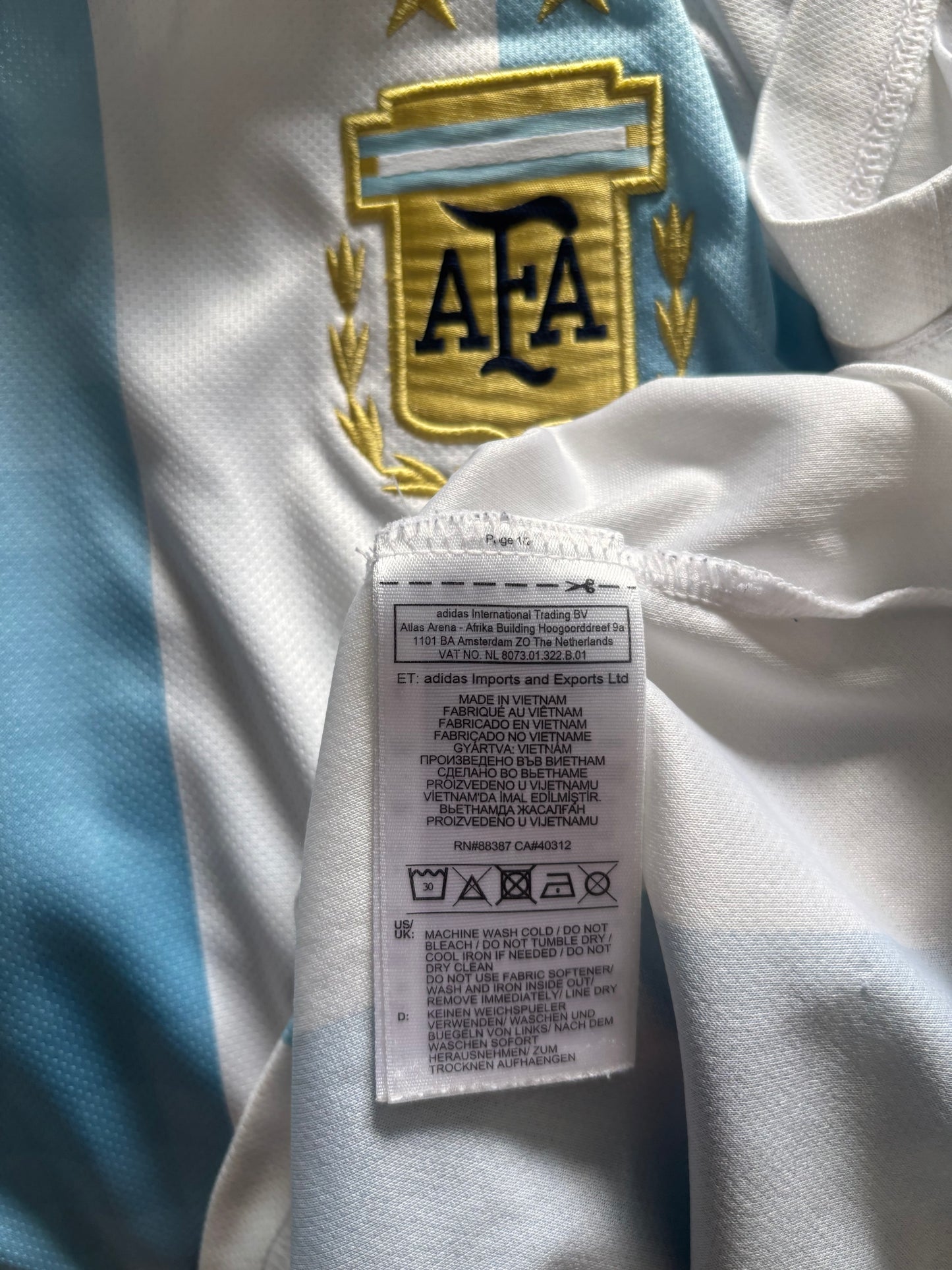 Argentina Home Shirt 2018 (M)