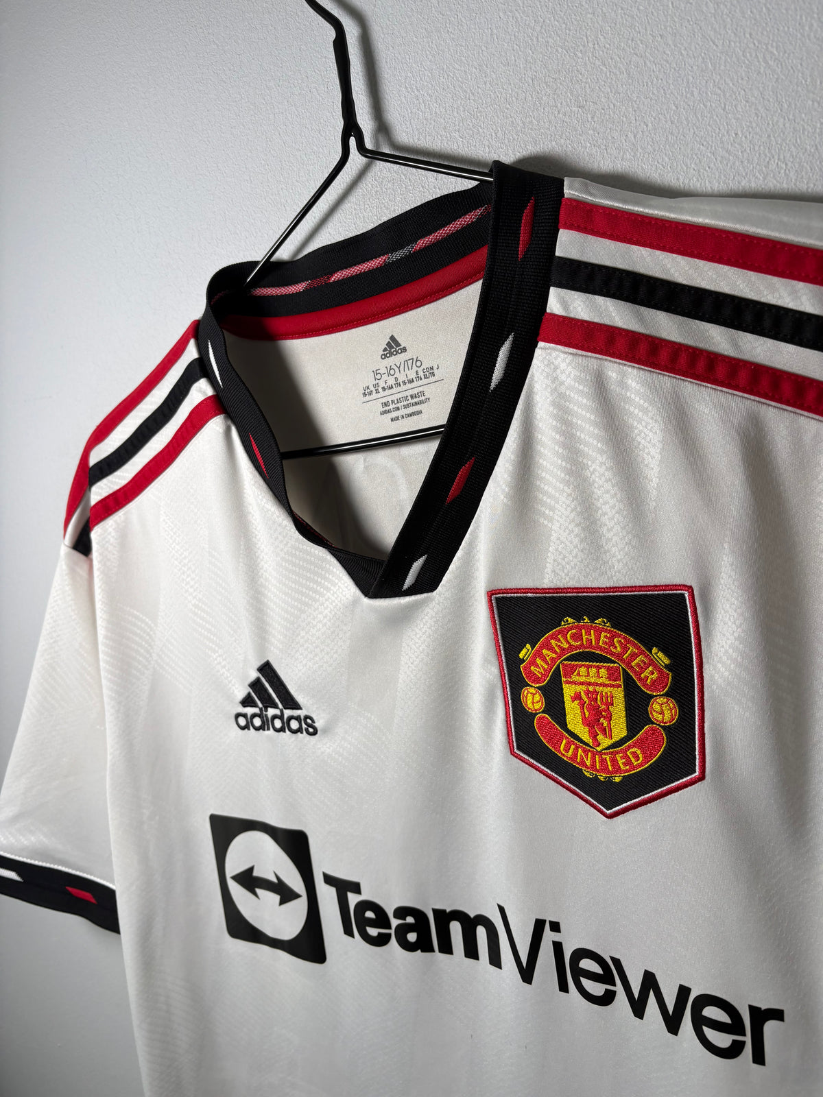 Manchester United Away Shirt 2022/23 Anthony (XLB)
