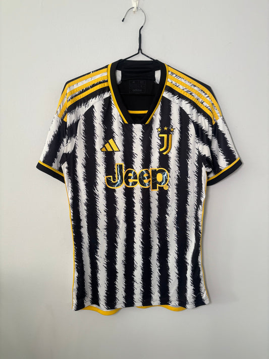 Juventus Home Shirt 2023/24 (M)