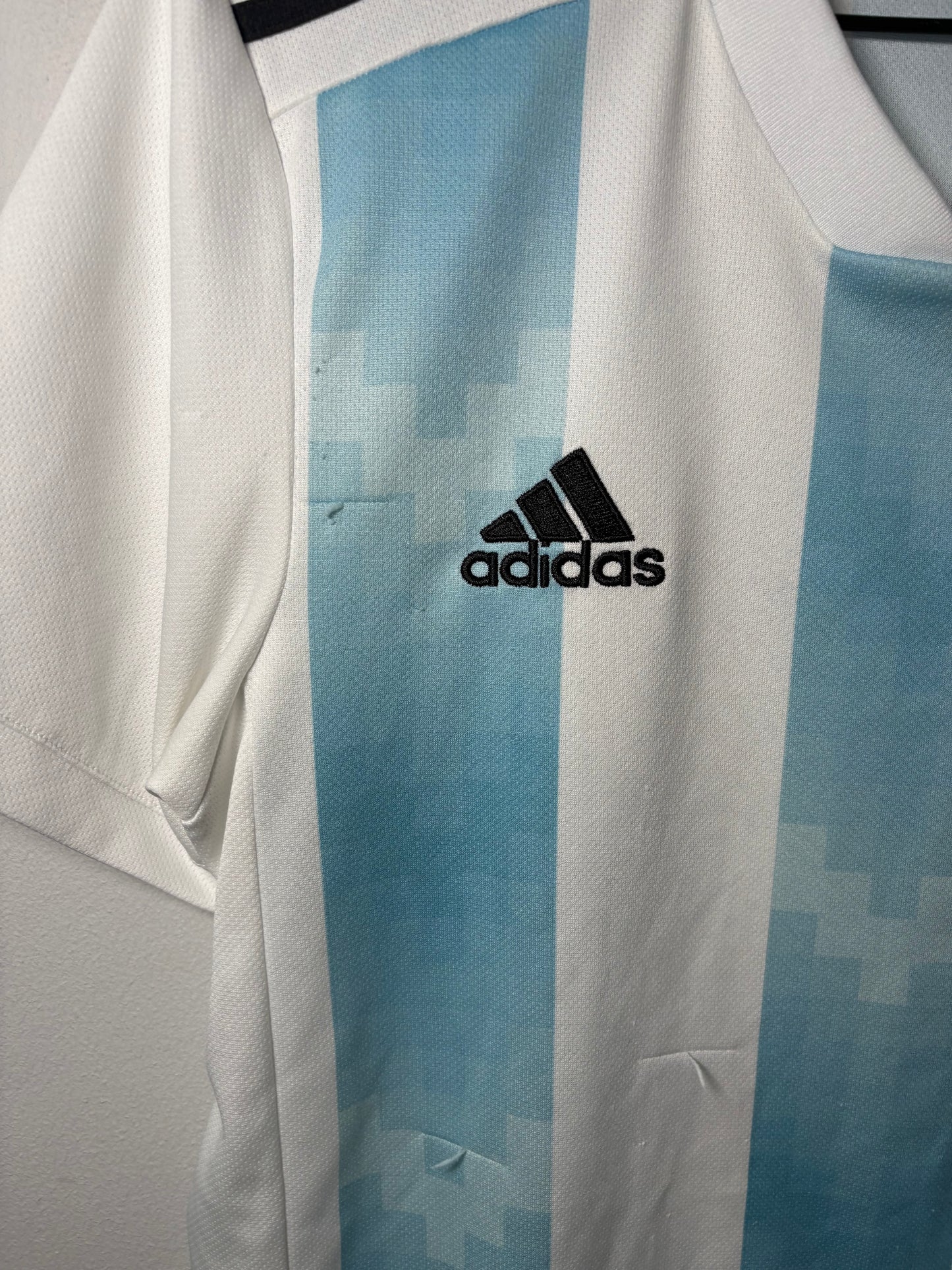 Argentina Home Shirt 2018 Messi (S)