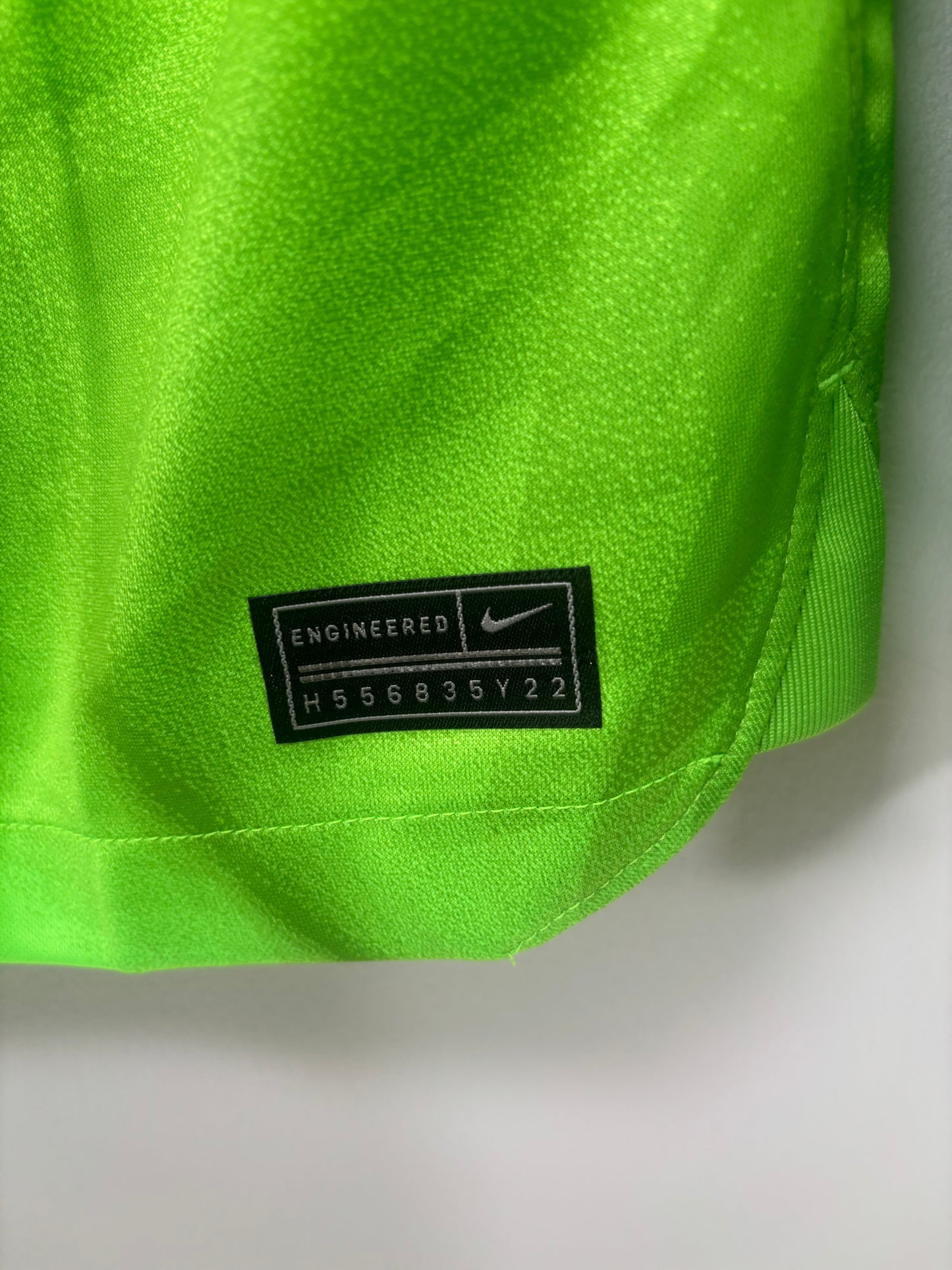 Barcelona Goalkeeper Shirt 2022/23 (M)