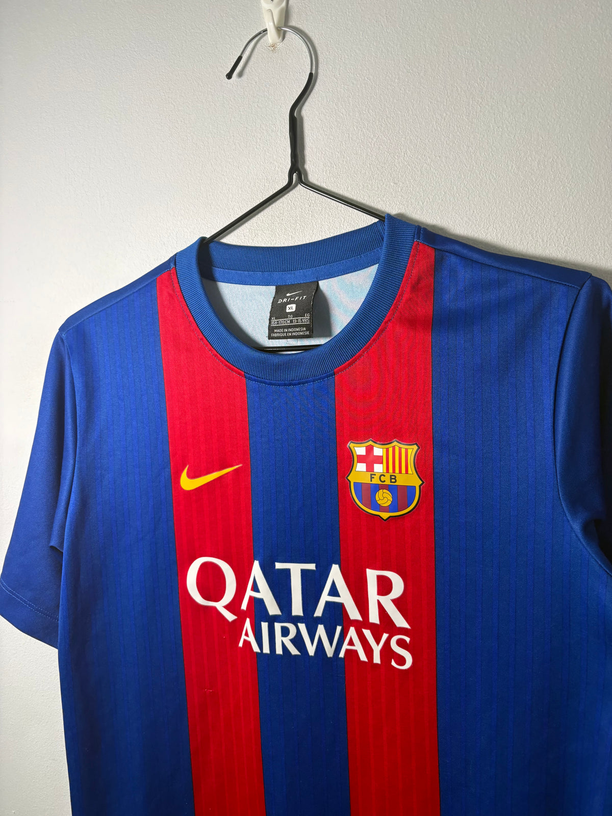 Barcelona Home Shirt 2016/17 (XLK)
