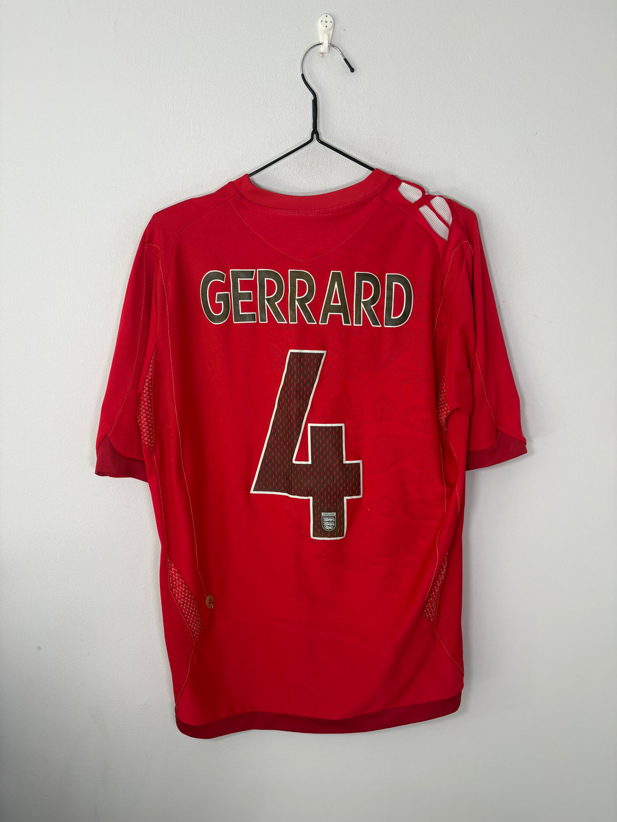 England Away Shirt 2006 Steven Gerrard (M)