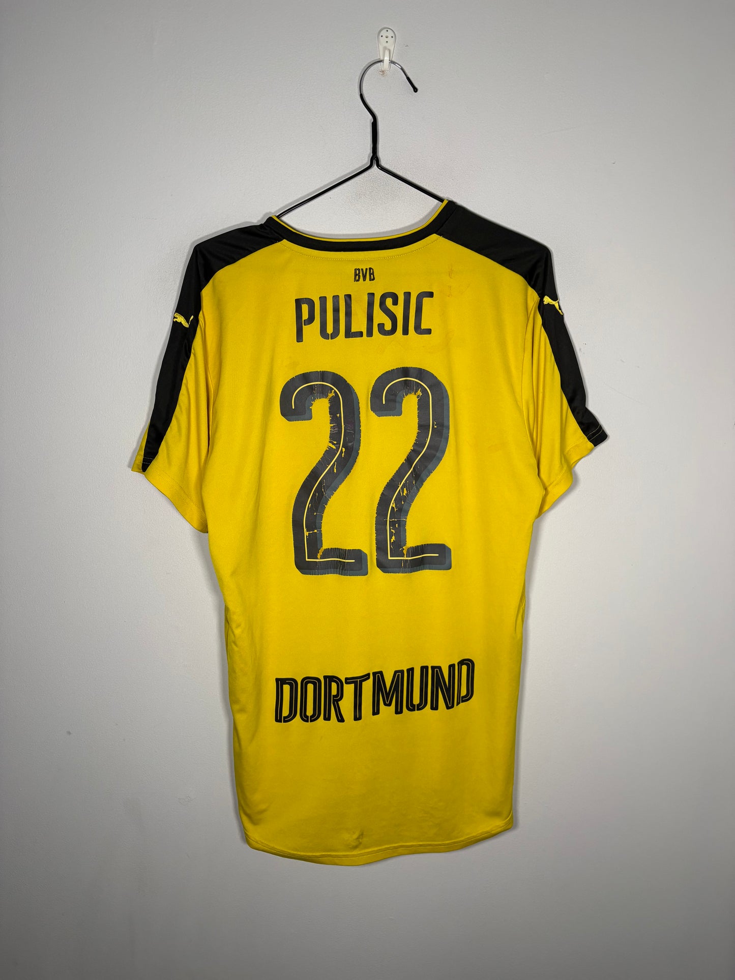Dortmund Home Shirt 2016/17 Pulisic (L)