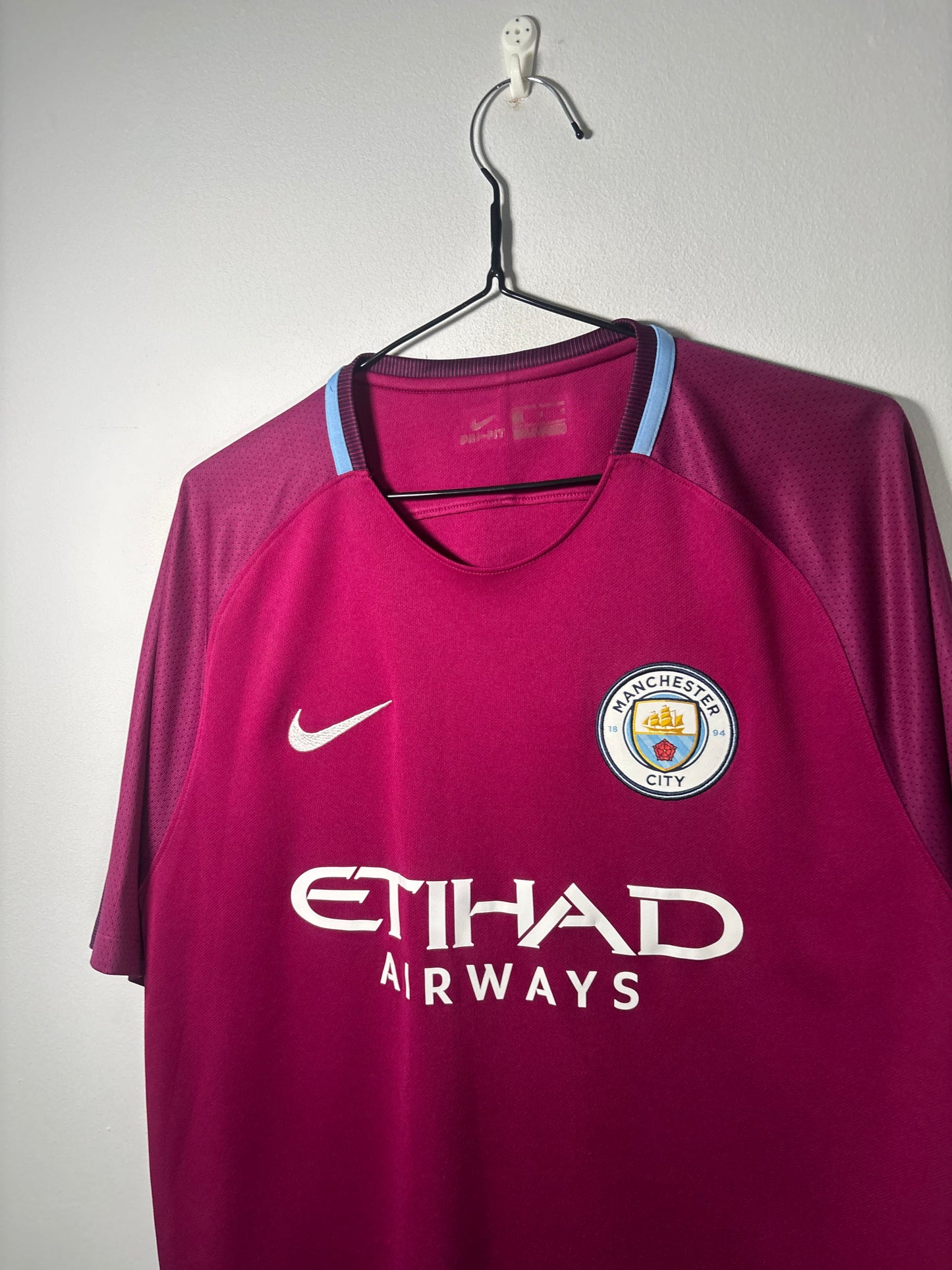 Manchester City Away Shirt 2017/18 (L)