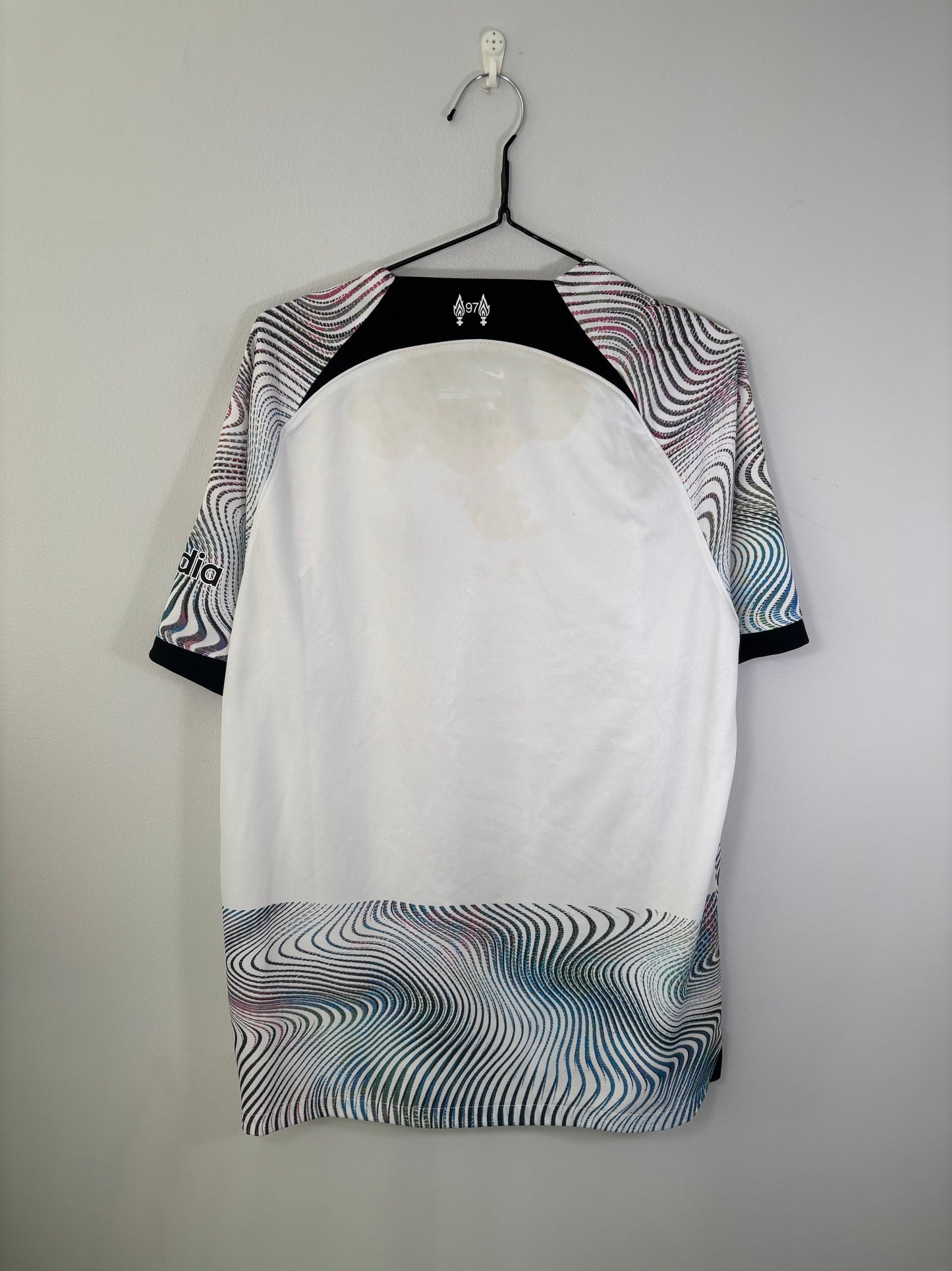 Liverpool Away Shirt 2022/23 (L)