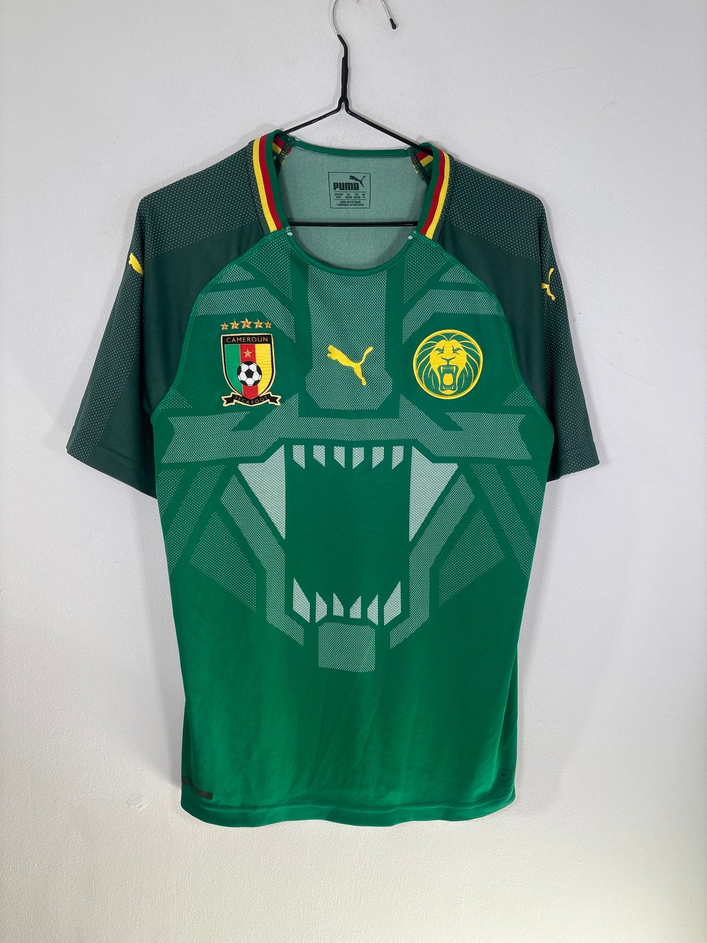 Cameroon Home Shirt 2018 (M)