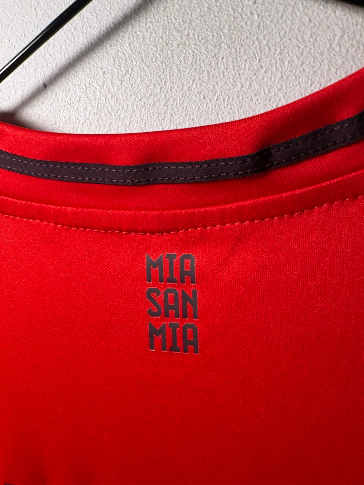 Bayern Munich Authentic Home Shirt 2024/25 Kimmich (M)