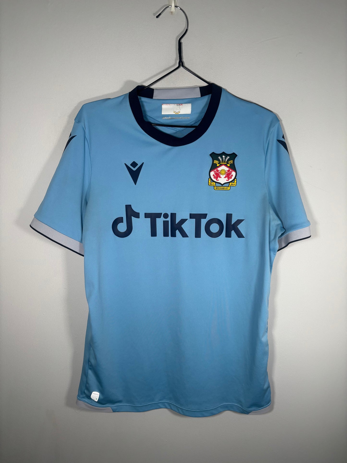 Wrexham Away Shirt 2022/23 (M)