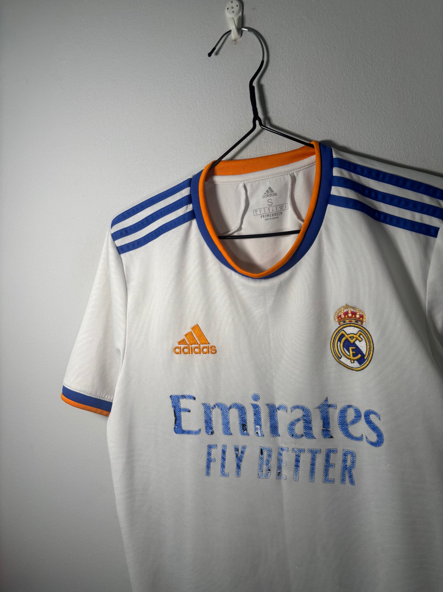 Real Madrid Home Shirt 2021/22 (S)