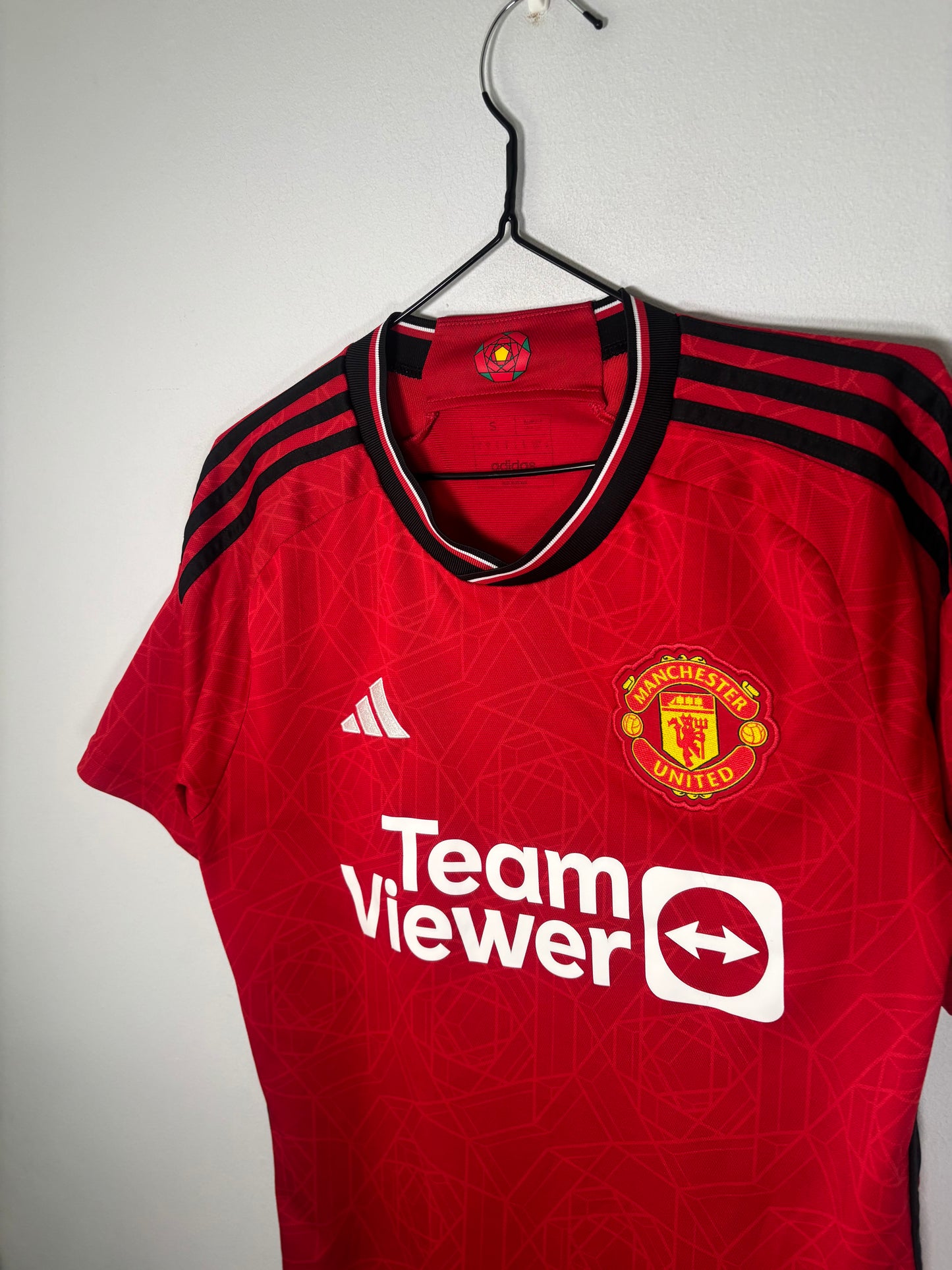 Manchester United Home Shirt 2023/24 (S)