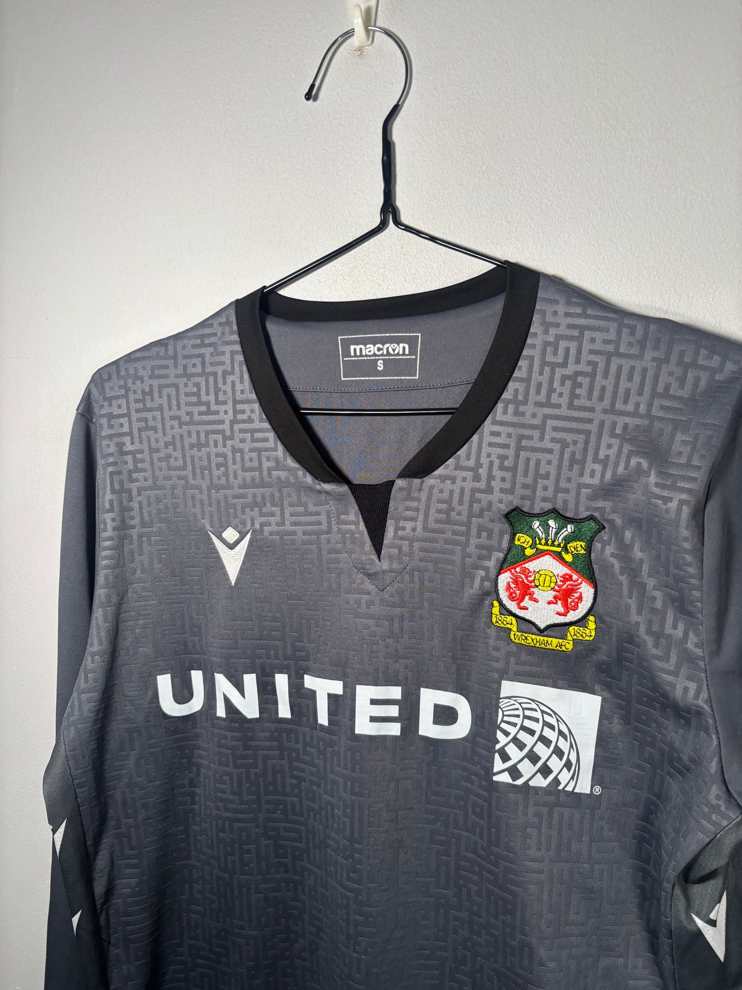 Wrexham Goalkeeper 2023/24 (S)