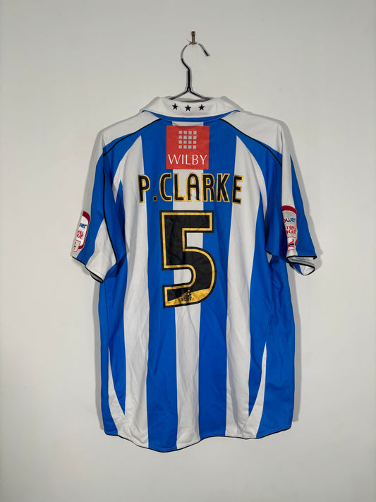 Huddersfield Town Home Shirt 2011/12 Peter Clarke (L)