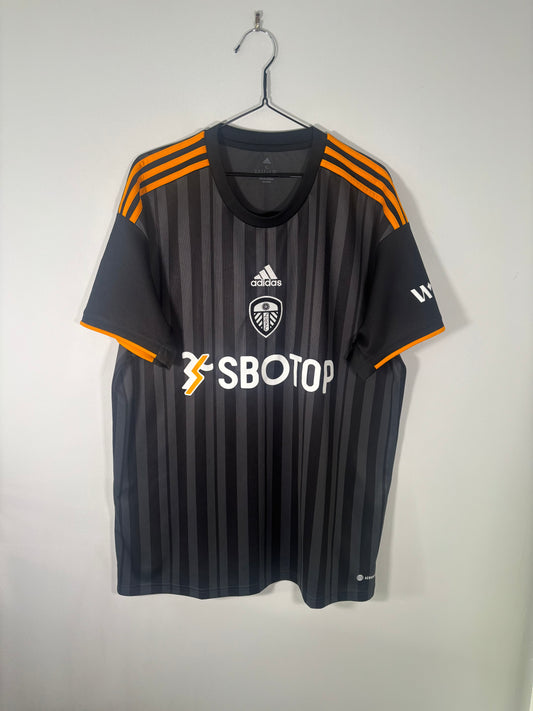 Leeds United Third Shirt 2022/23 (XL)
