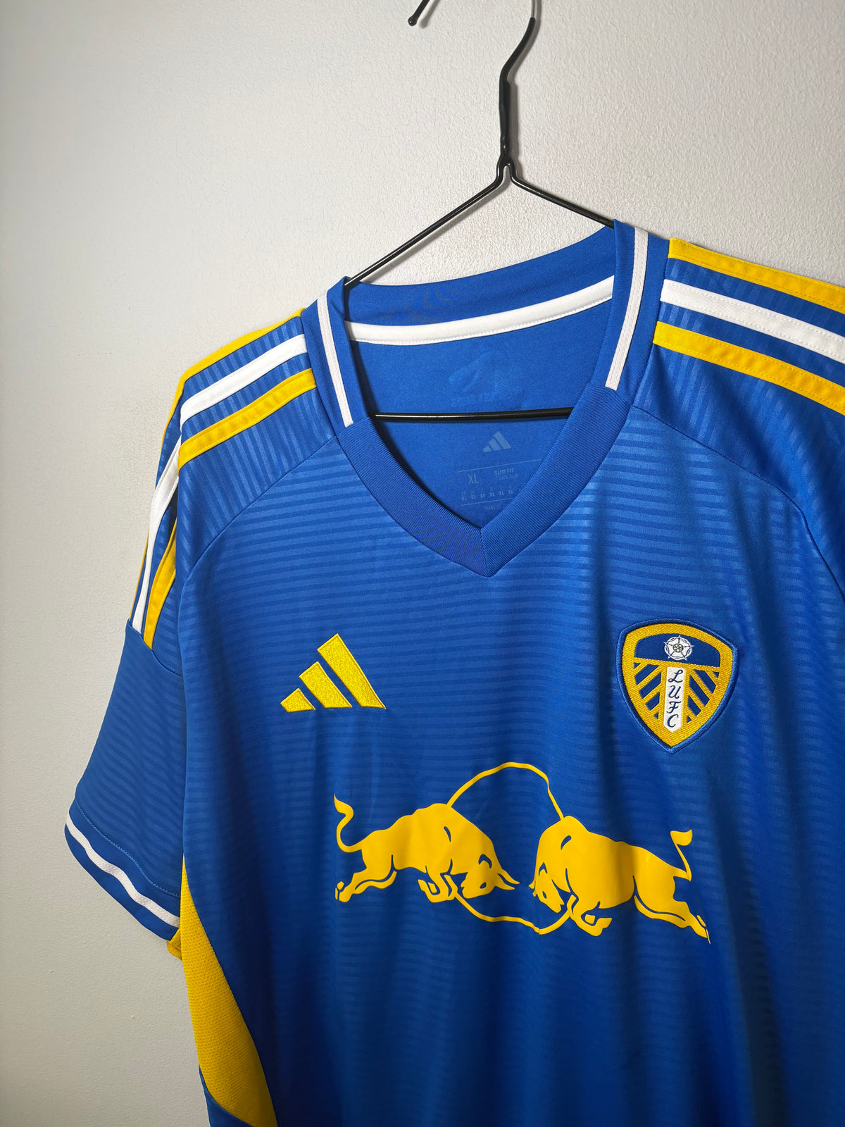 Leeds United Authentic Away Shirt 2025/26 (XL)