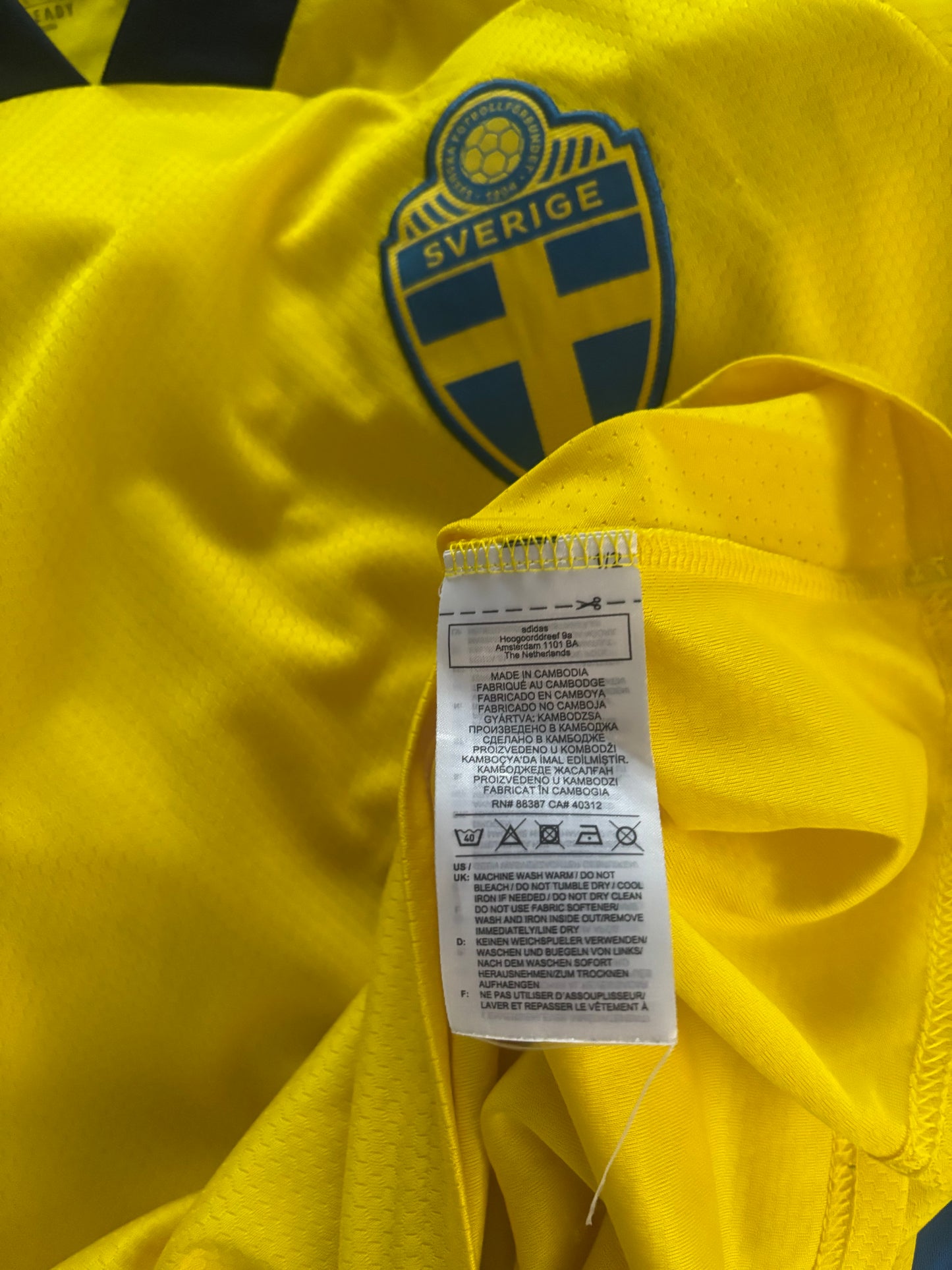 Sweden Home Shirt 2020 (L)