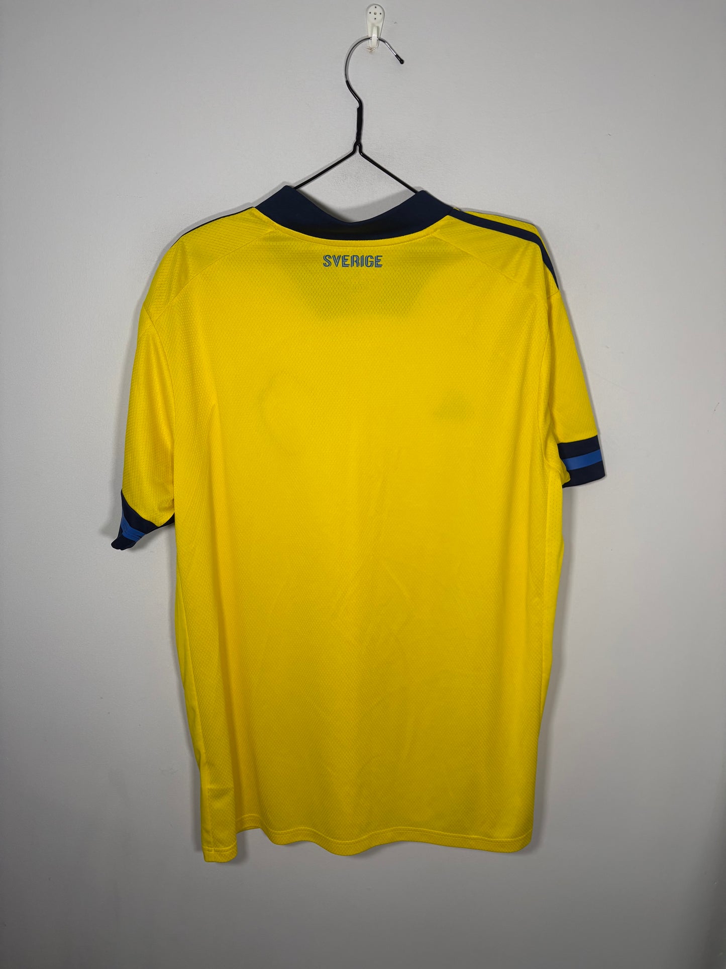 Sweden Home Shirt 2020 (XL)
