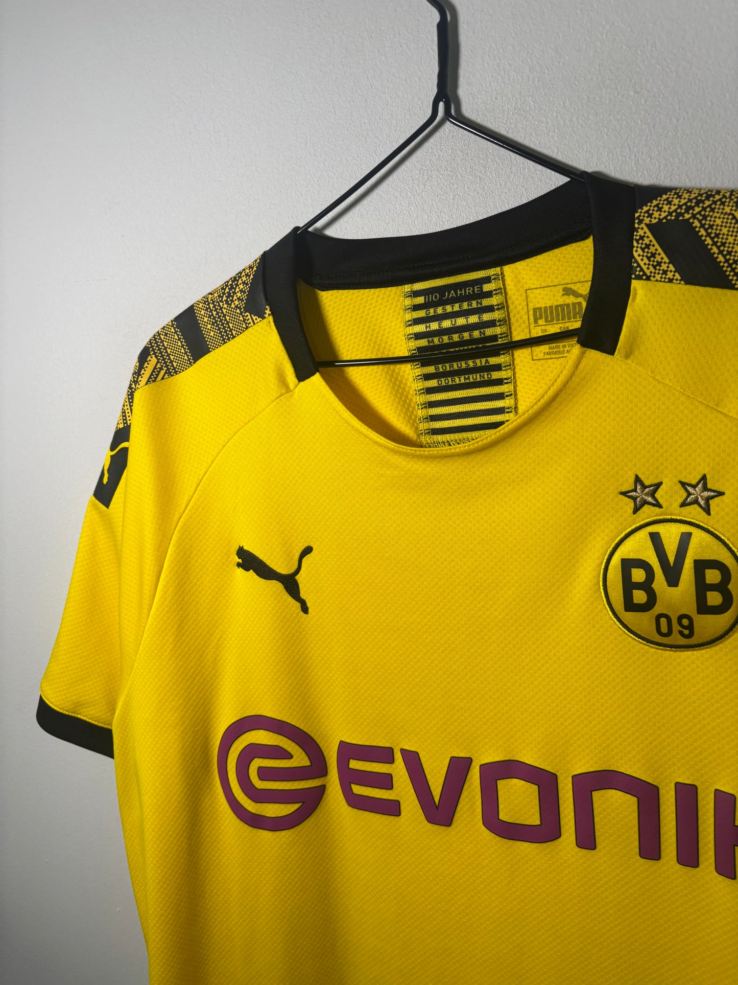 Borussia Dortmund Home Shirt 2019/20 (XL)