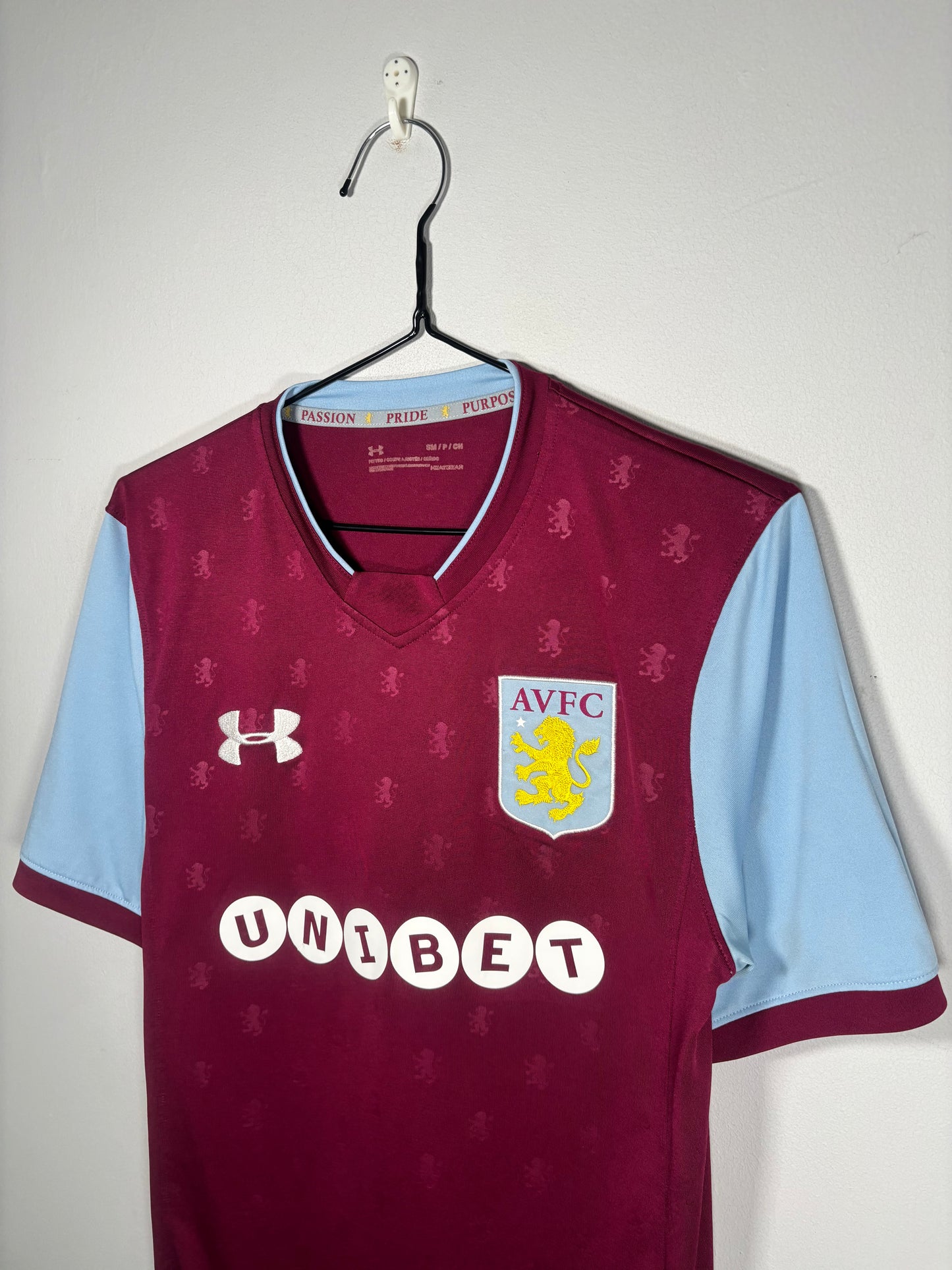 Aston Villa Home Shirt 2017/18 (S)