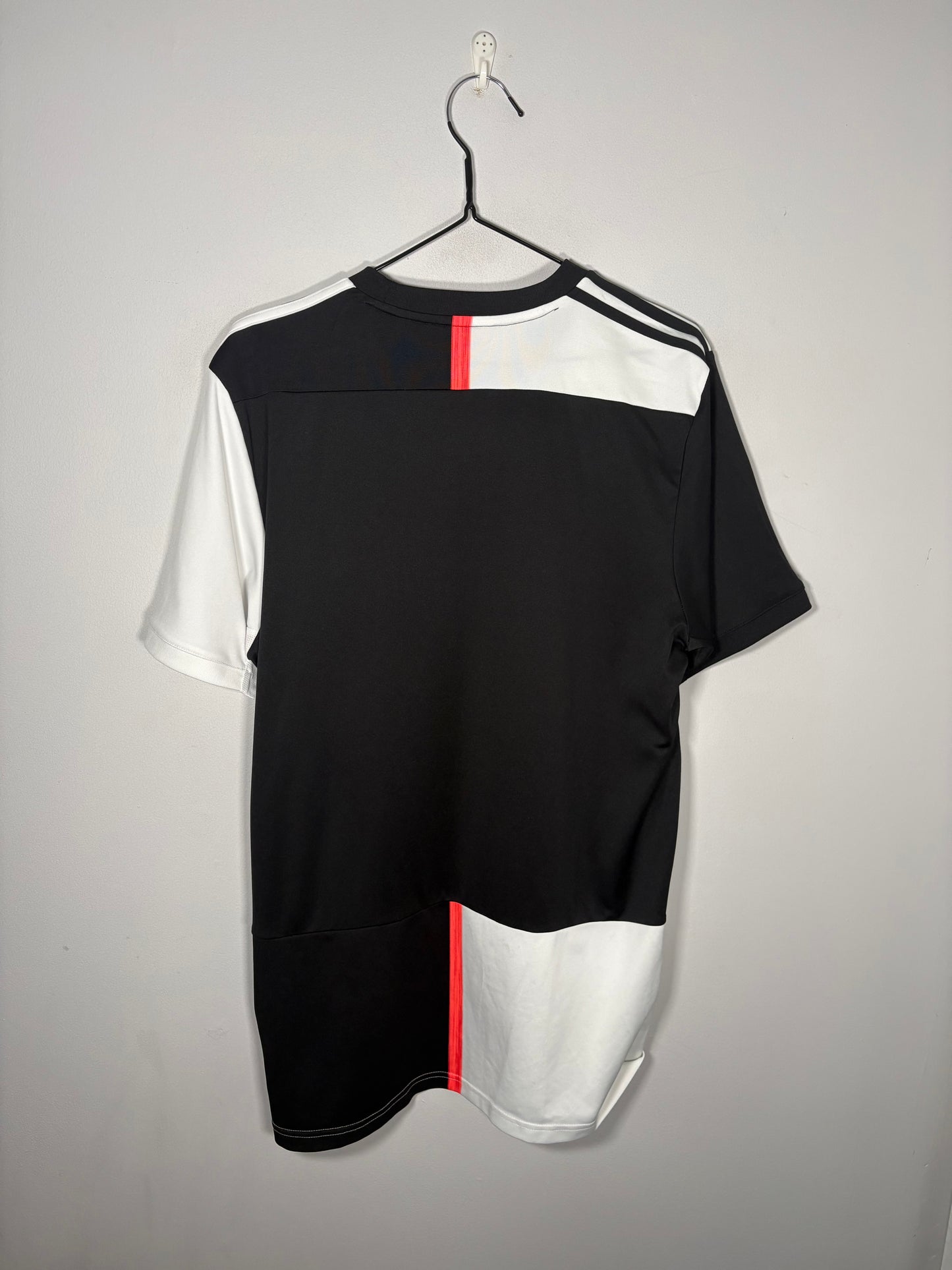 Juventus Home Shirt 2019/20 (L)