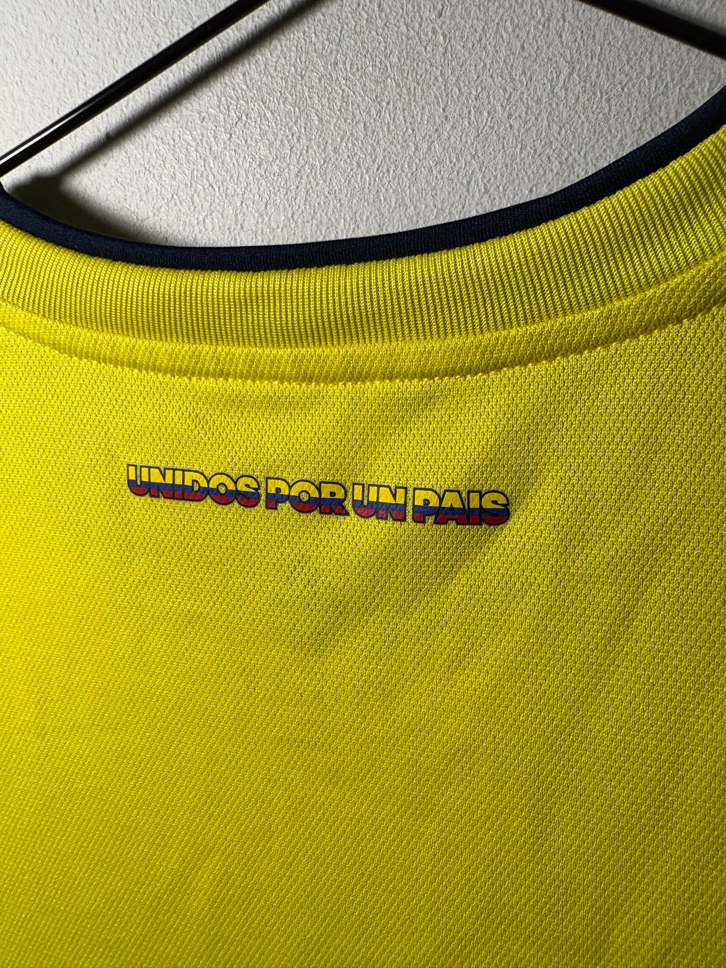 Colombia Home Shirt 2018 (M)