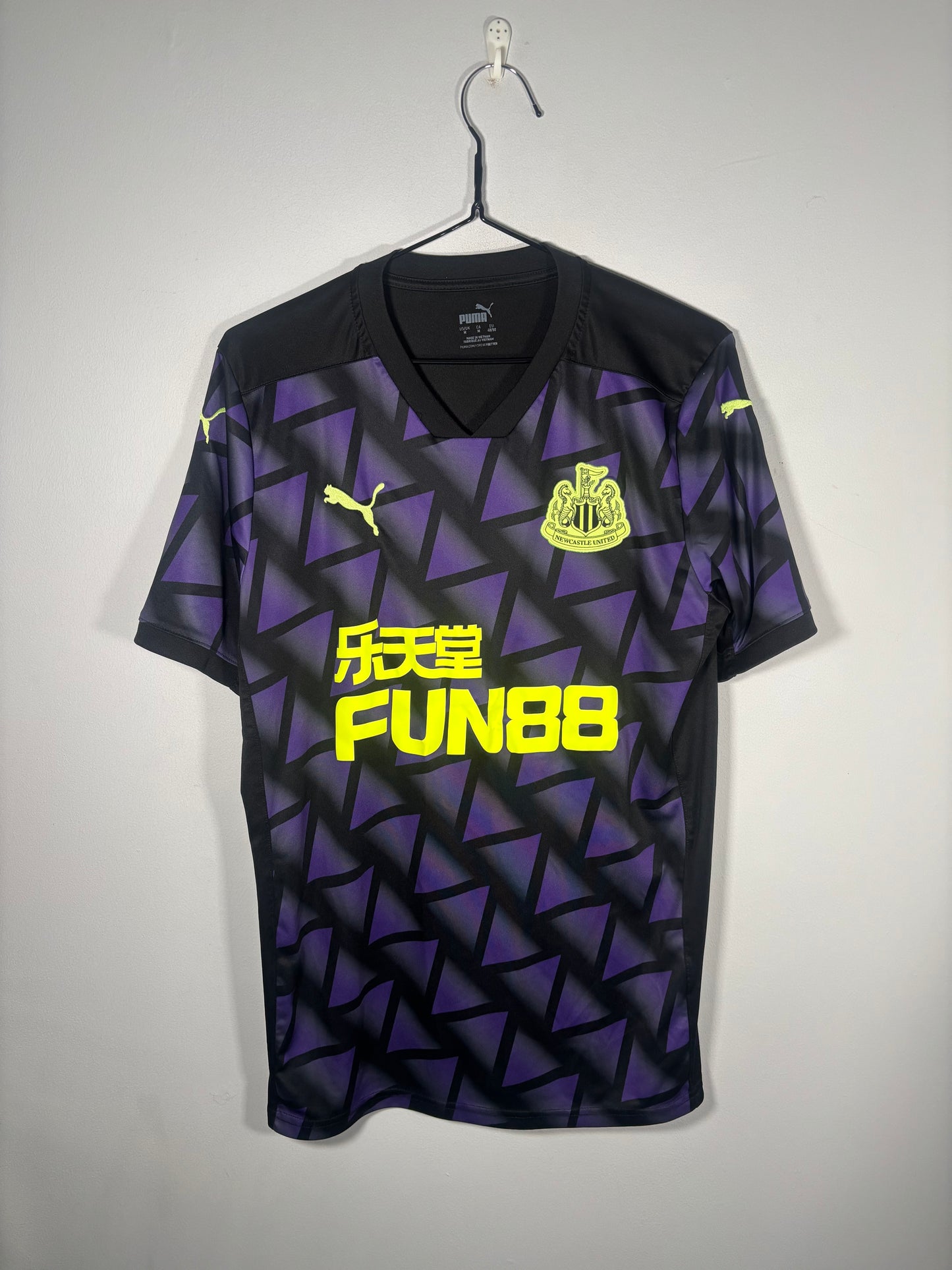 Newcastle United Third Shirt 2020/21 (M)