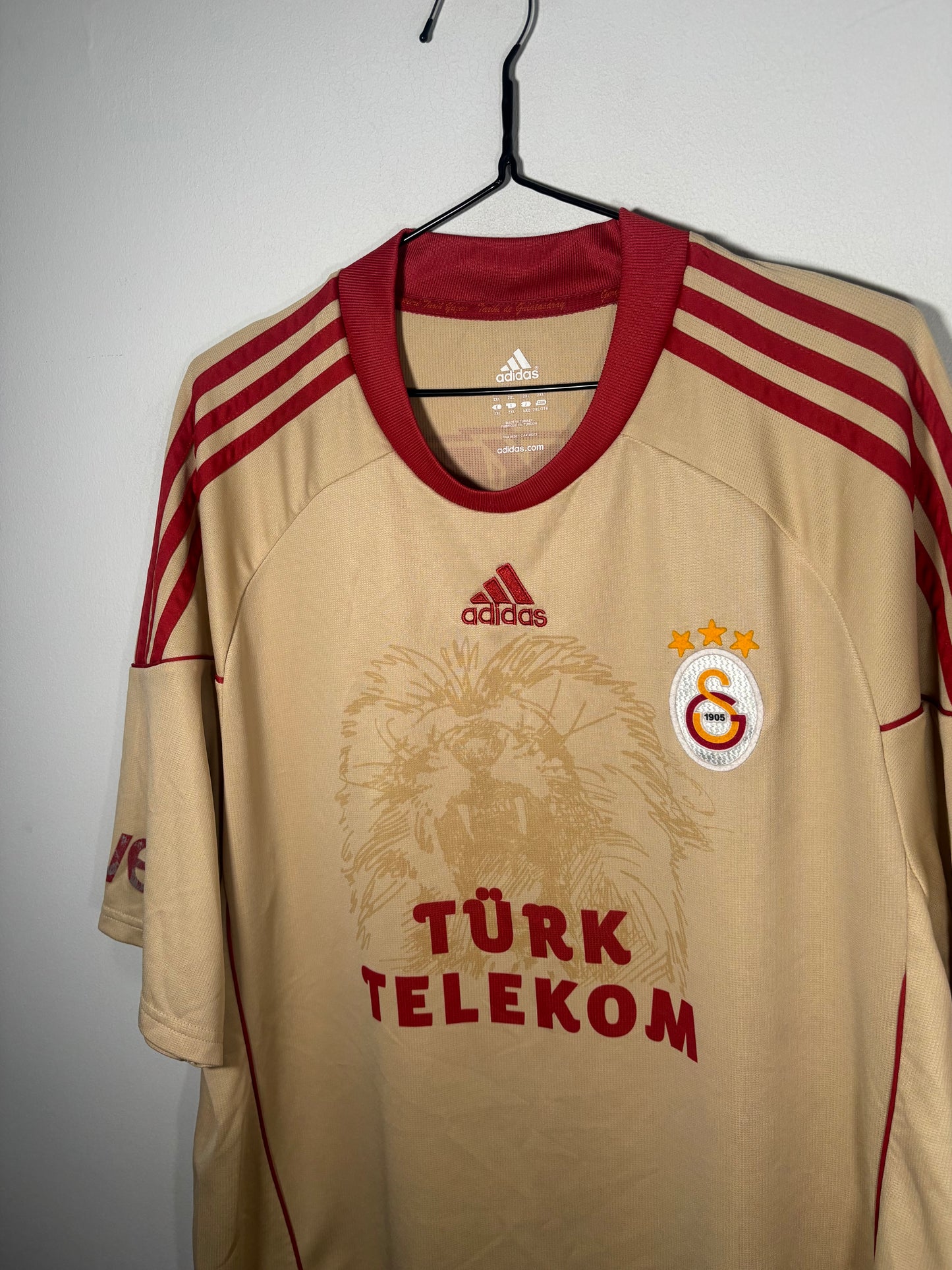 Galatasary Away Shirt 2010/11 (XXL)
