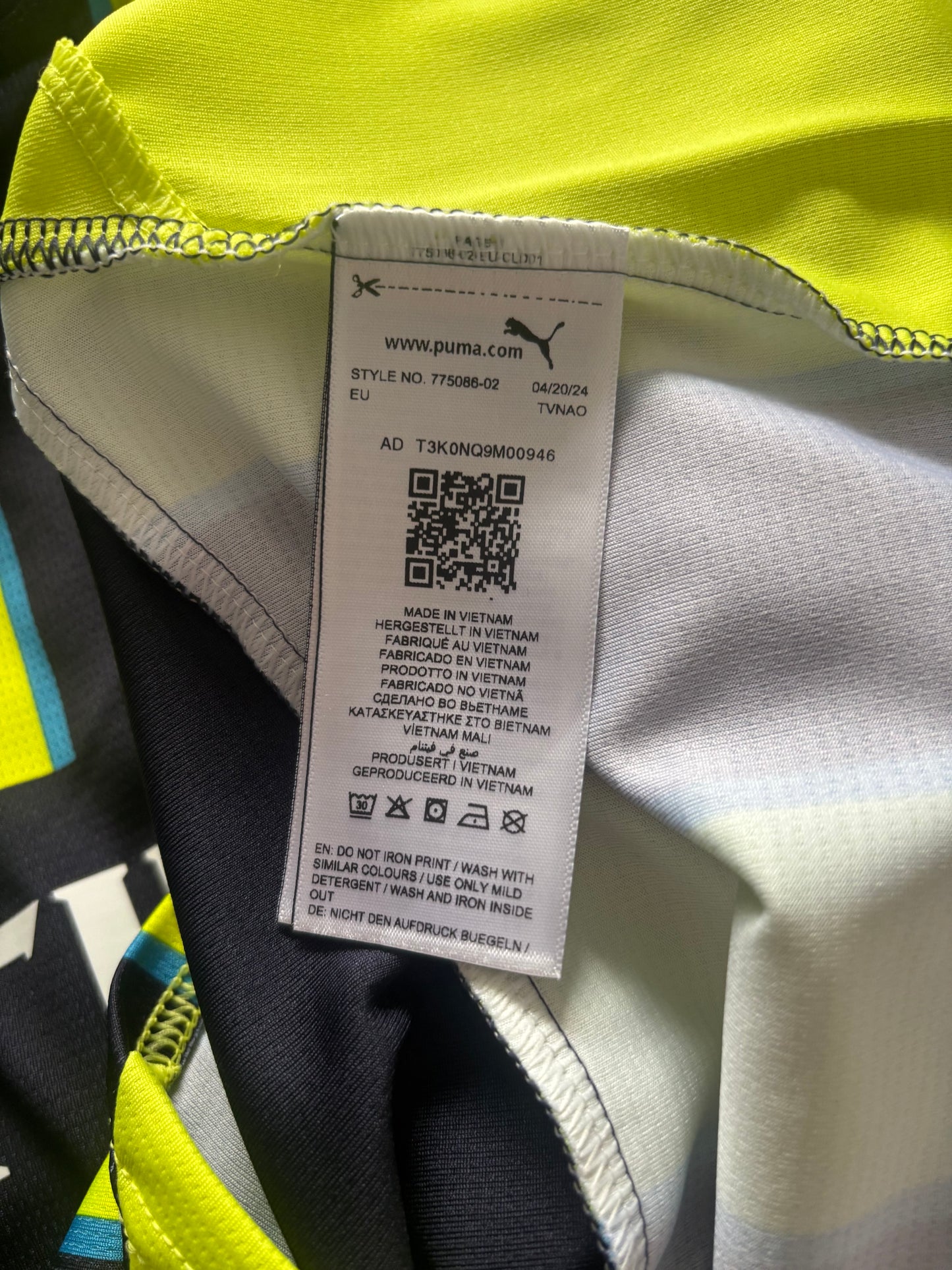 Manchester City Away Shirt 2024/25 (S)