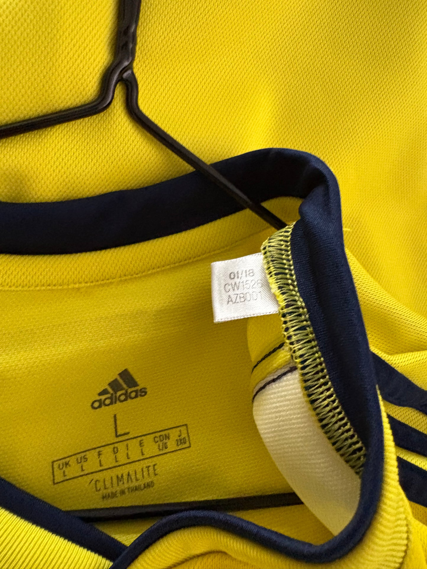 Colombia Home Shirt 2018 (L)