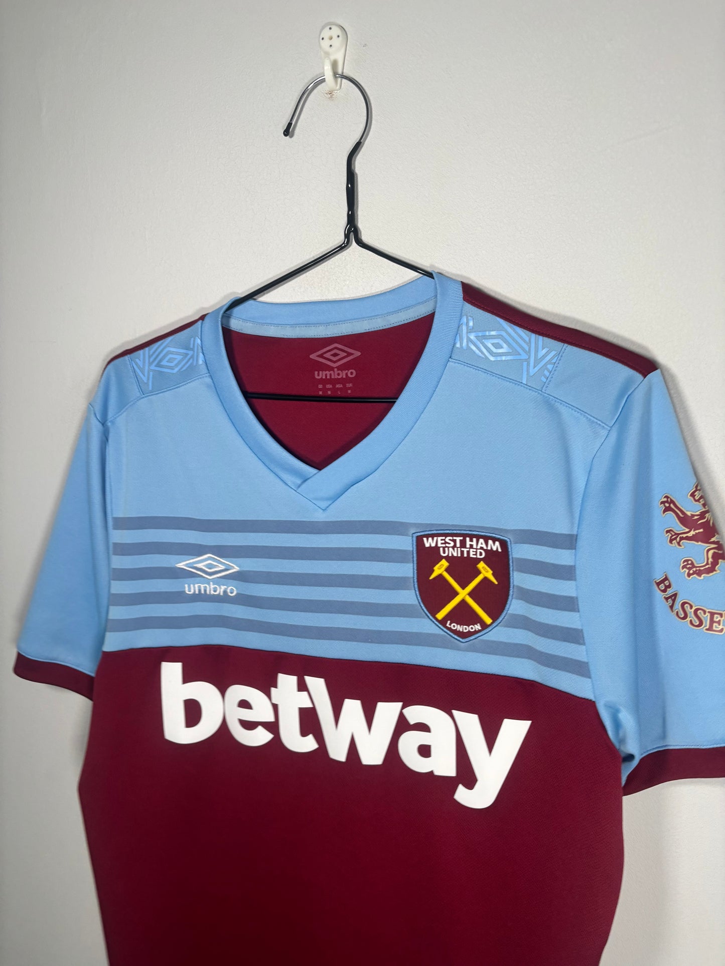 West Ham United Home Shirt 2019/20 (M)
