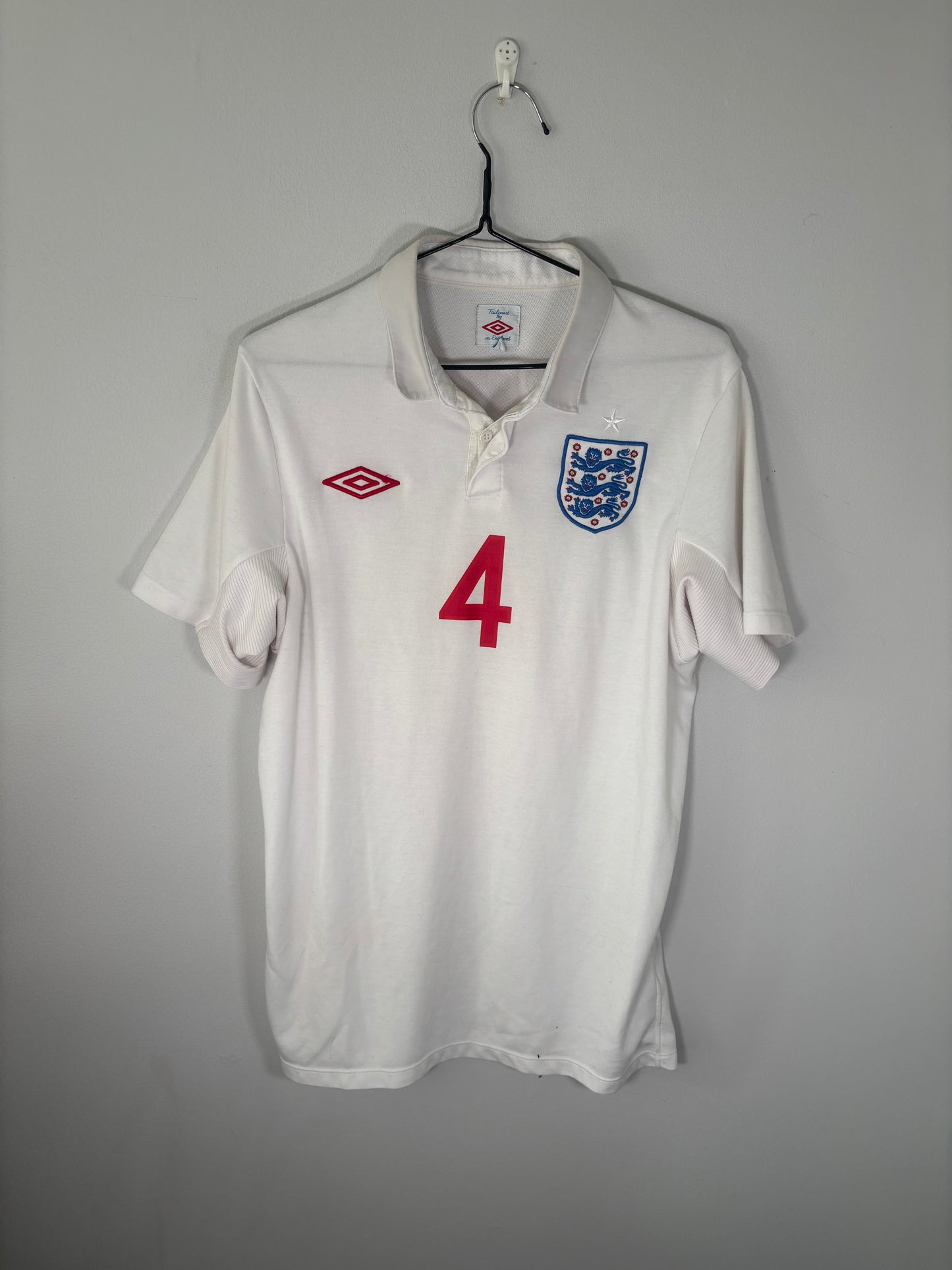 England Home Shirt 2010 Gerrard (S)