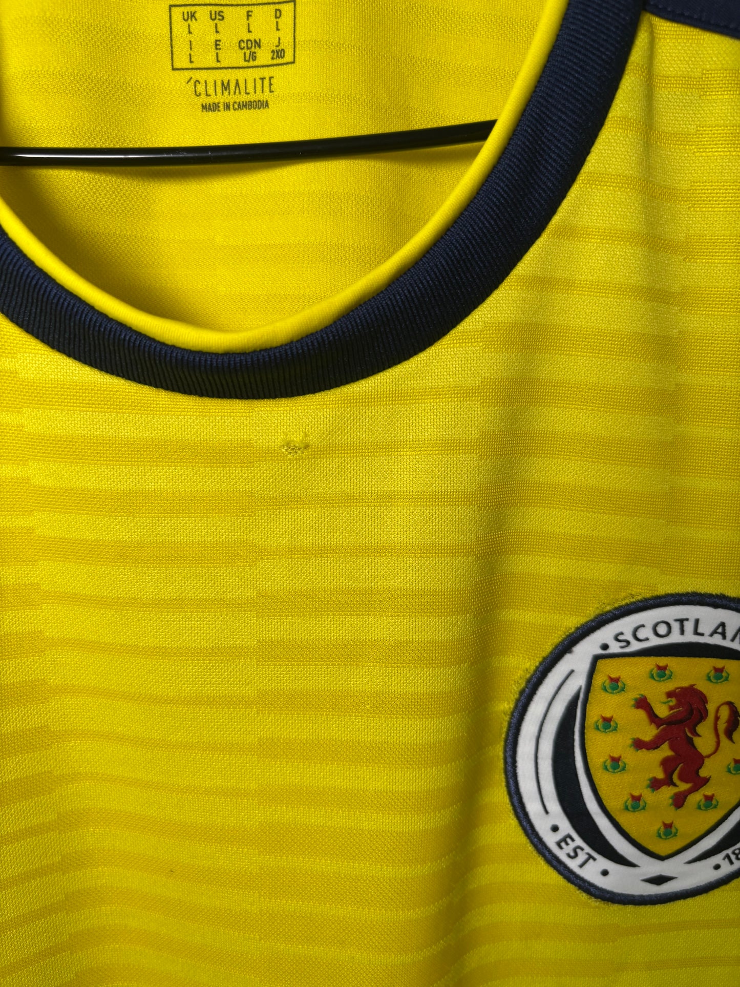 Scotland Away Shirt 2018 (L)