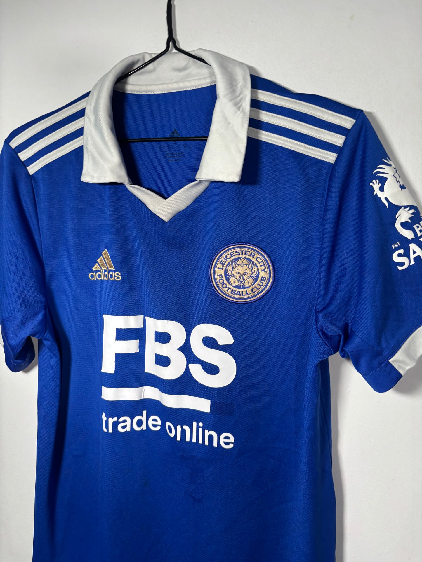 Leicester City Home Shirt 2022/23 (S)