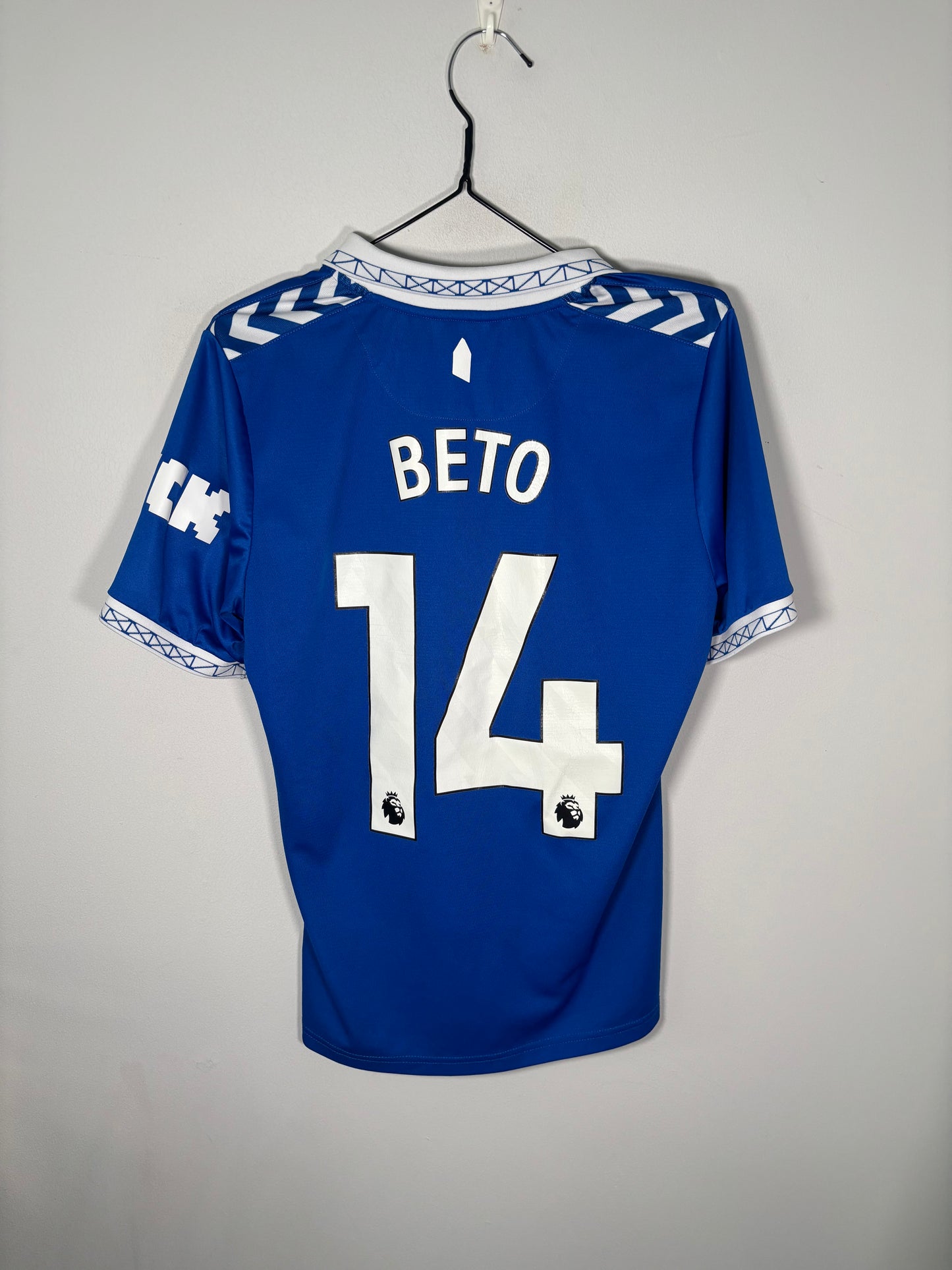 Everton Home Shirt 2023/24 Beto (S)