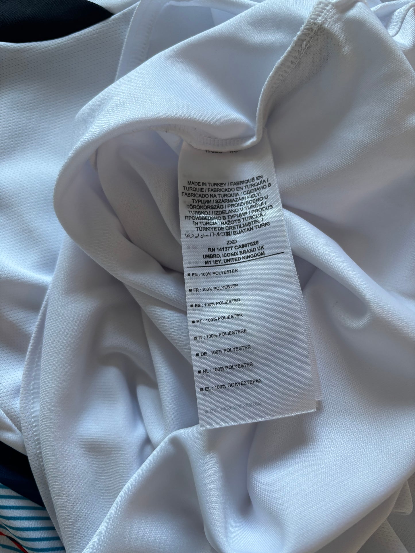 Luton Town Away Shirt 2022/23 (XL)