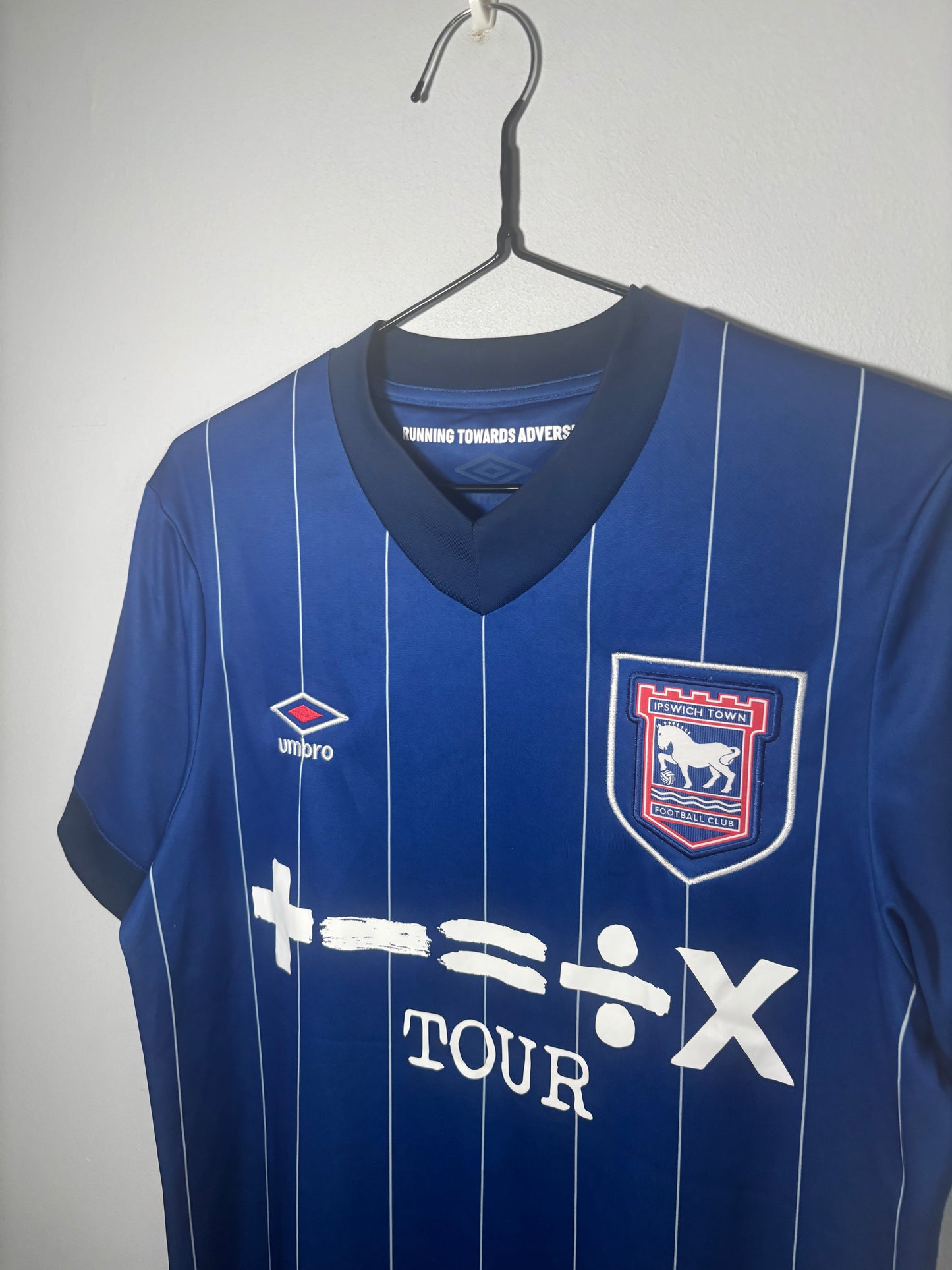 Ipswich Town Home Shirt 2024/25 (S)