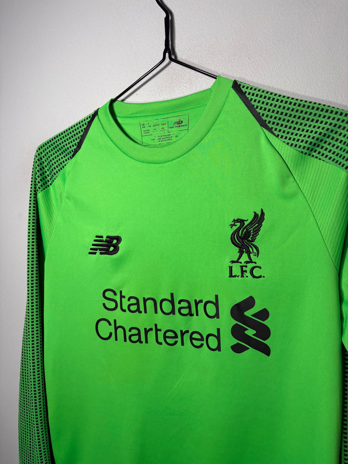 Liverpool Authentic Goalkeeper Shirt 2018/19 Karius (LK)