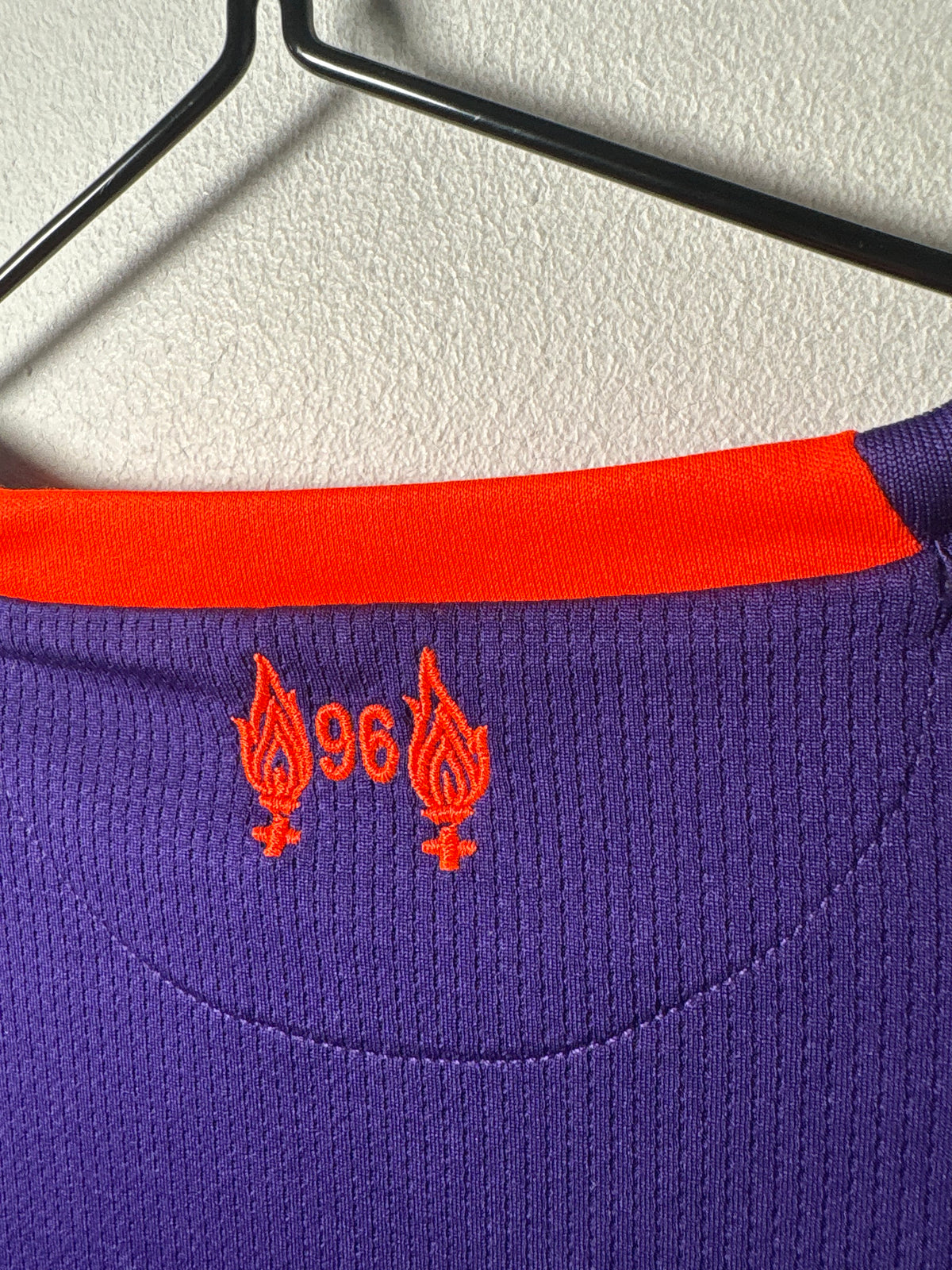 Liverpool Away Shirt 2018/19 (M)