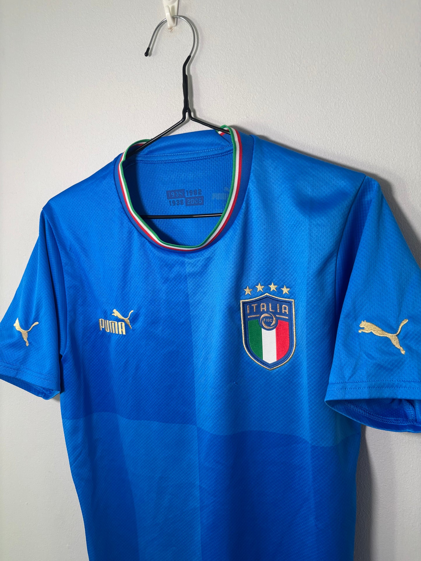 Italy Home Shirt 2022 (S)