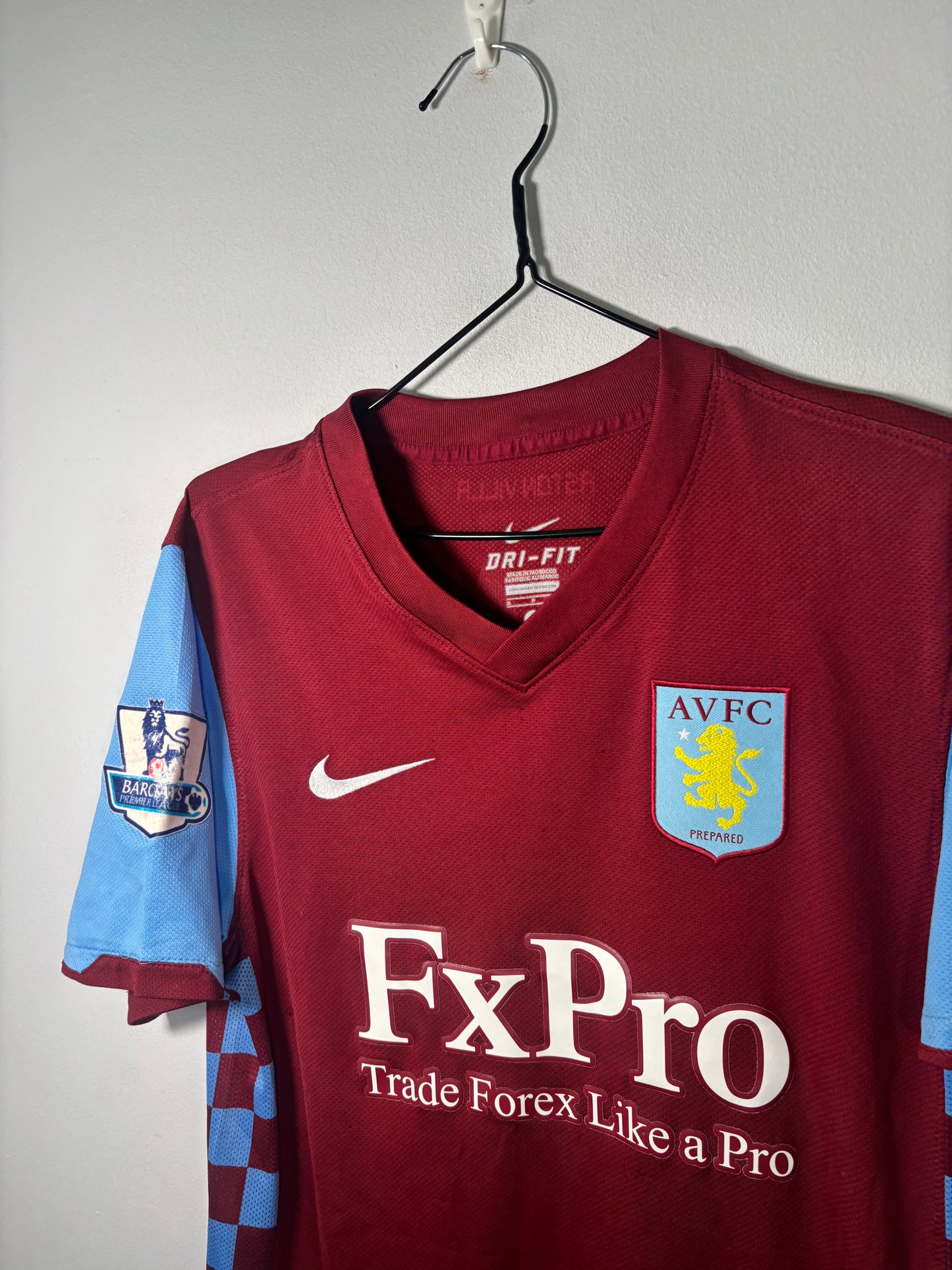 Aston Villa Home Shirt 2010/11 Darren Bent (S)
