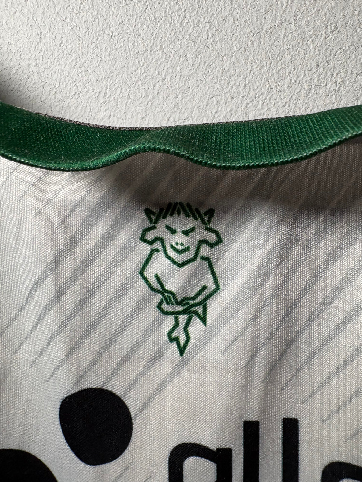 Lincoln City Authentic 2023/24 Away Shirt (L)