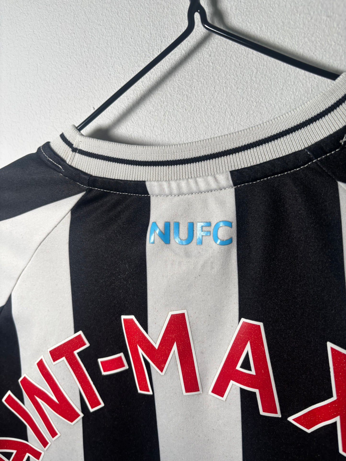 Newcatle United Home Shirt 2022/23 Saint Maximin (S)