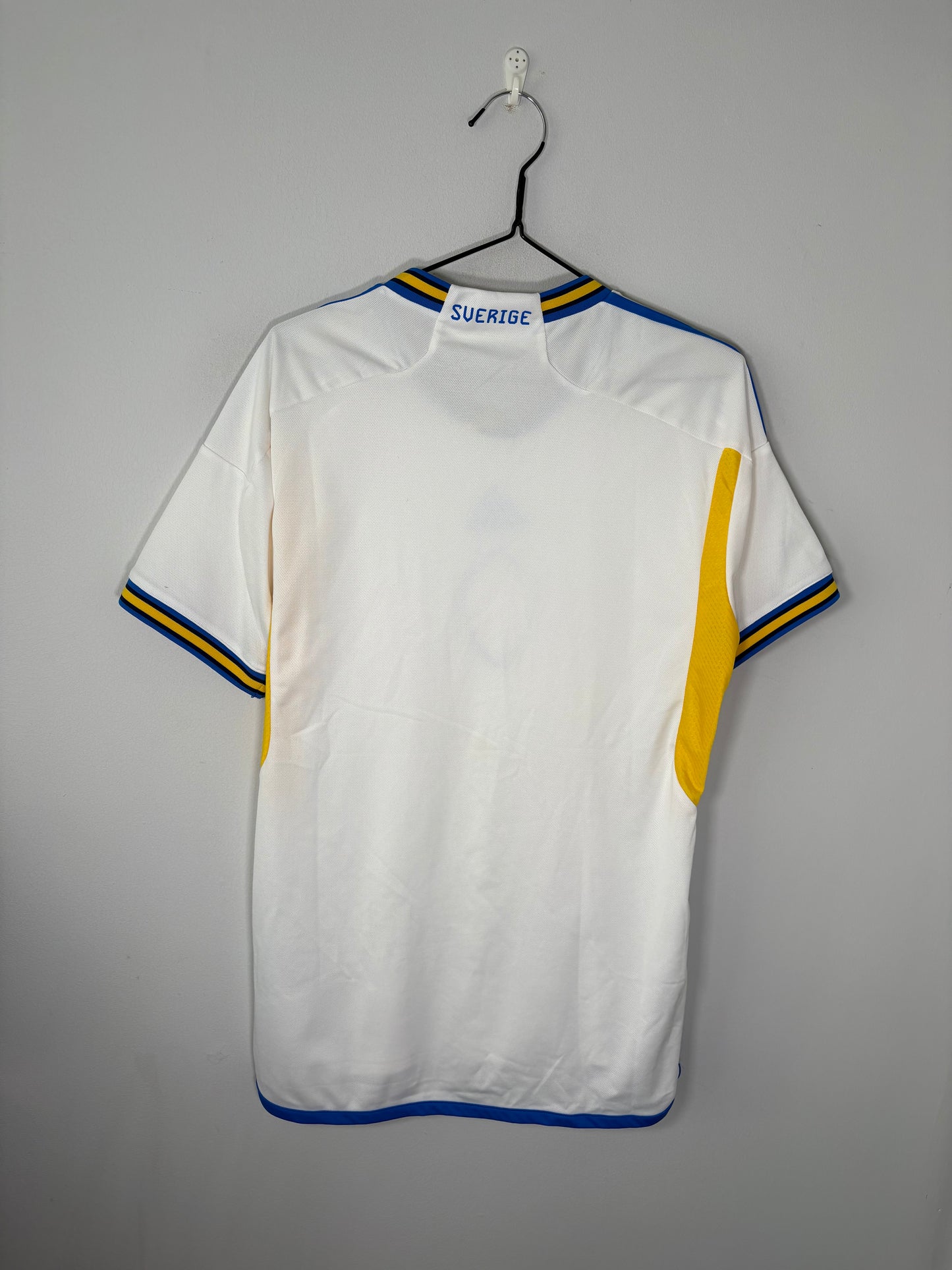 Sweden Away Shirt 2022 (M)