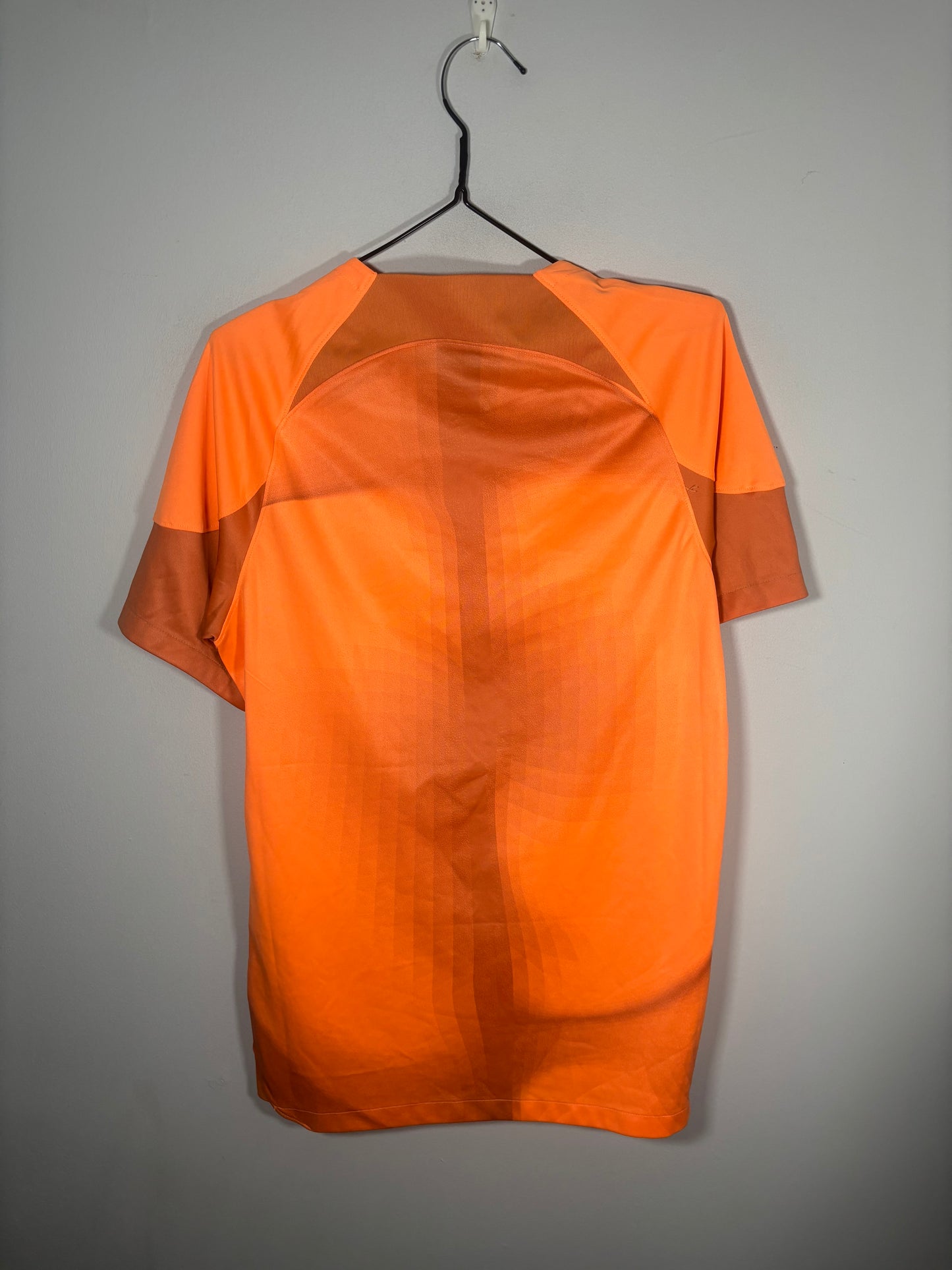 Chelsea Goalkeeper Shirt 2022/23 (S)