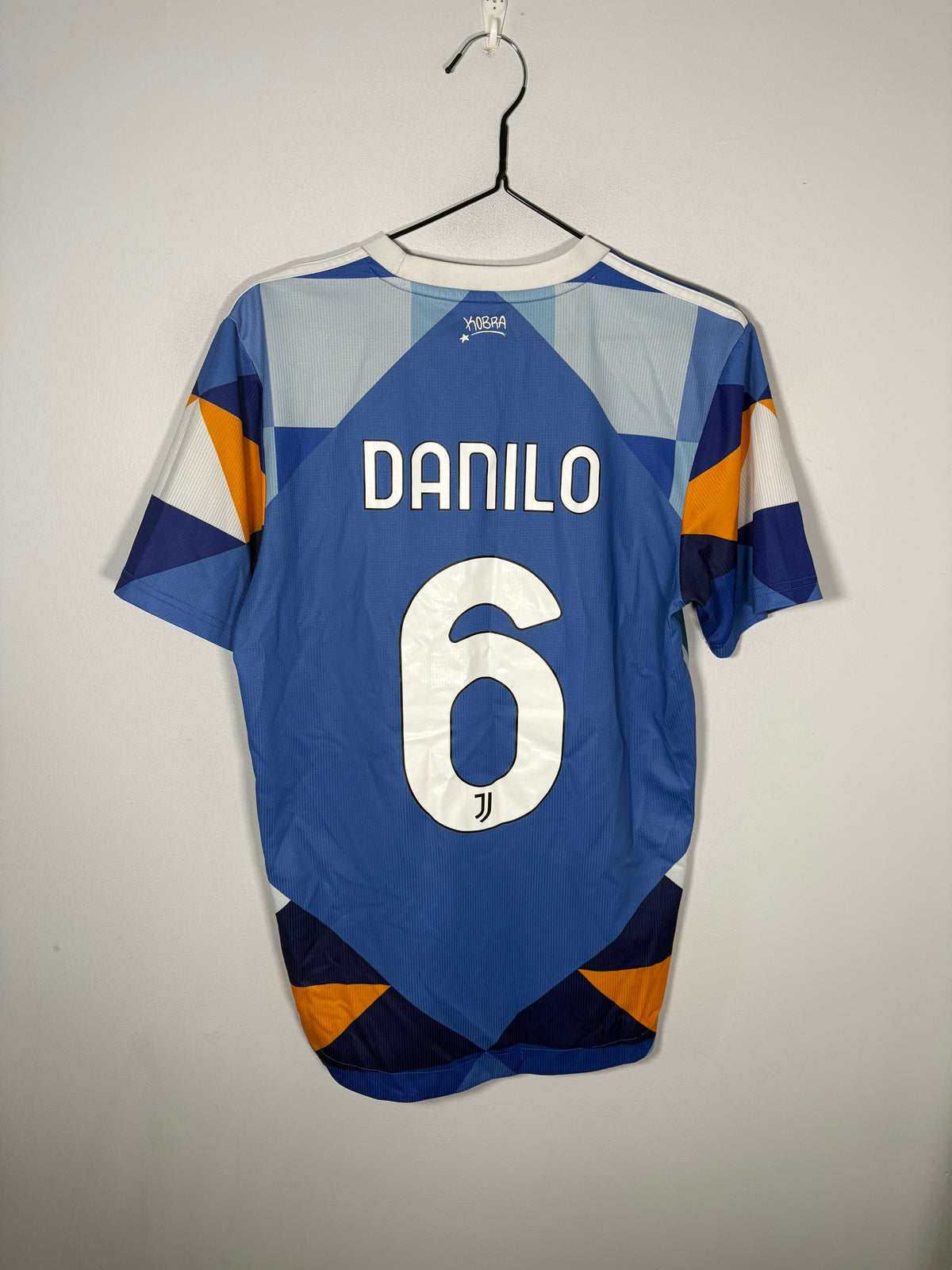 Juventus Fourth Shirt 2021/22 Danilo (S)