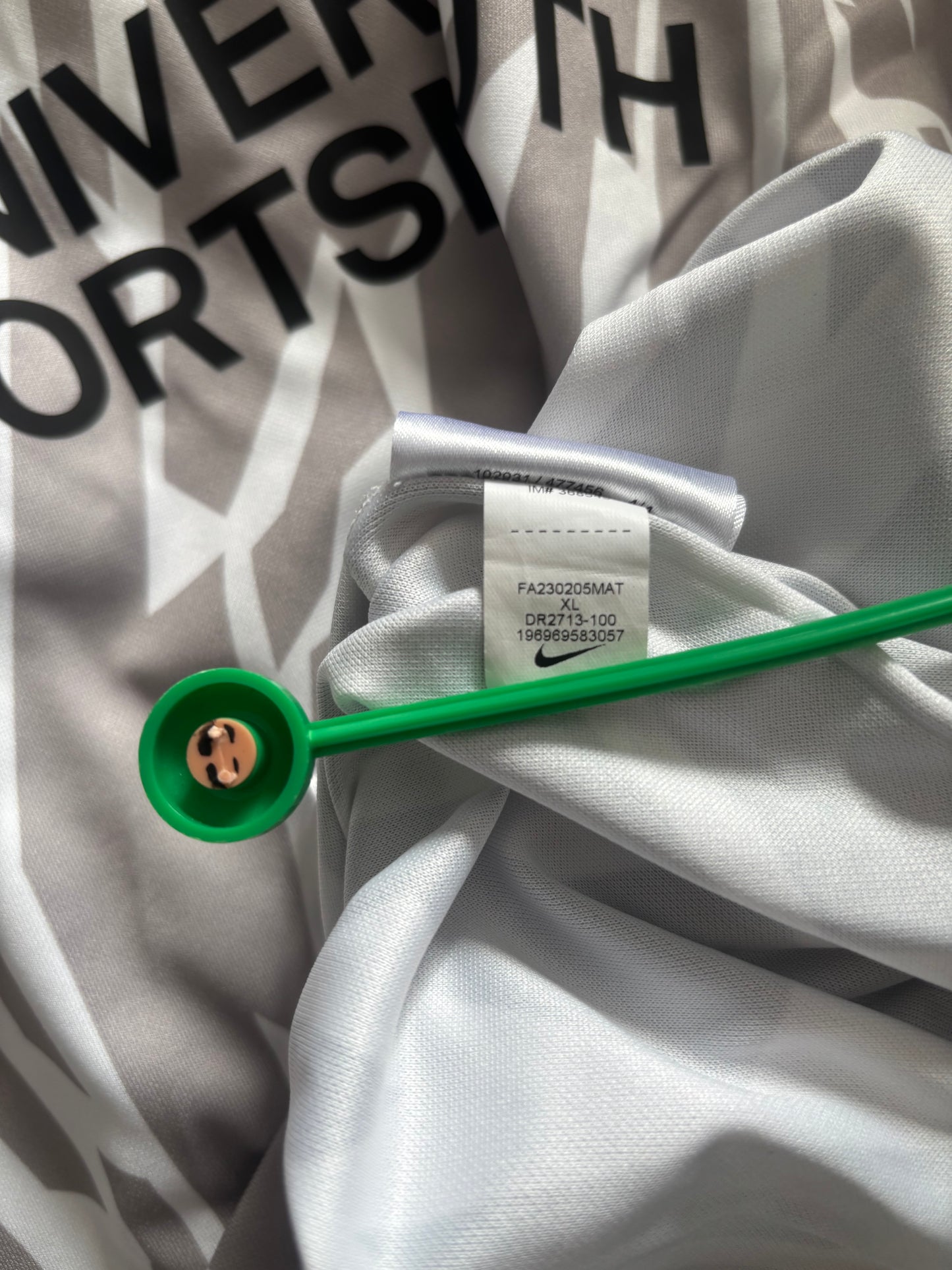 Portsmouth Away Shirt 2023/24 Ogilvie (XL)