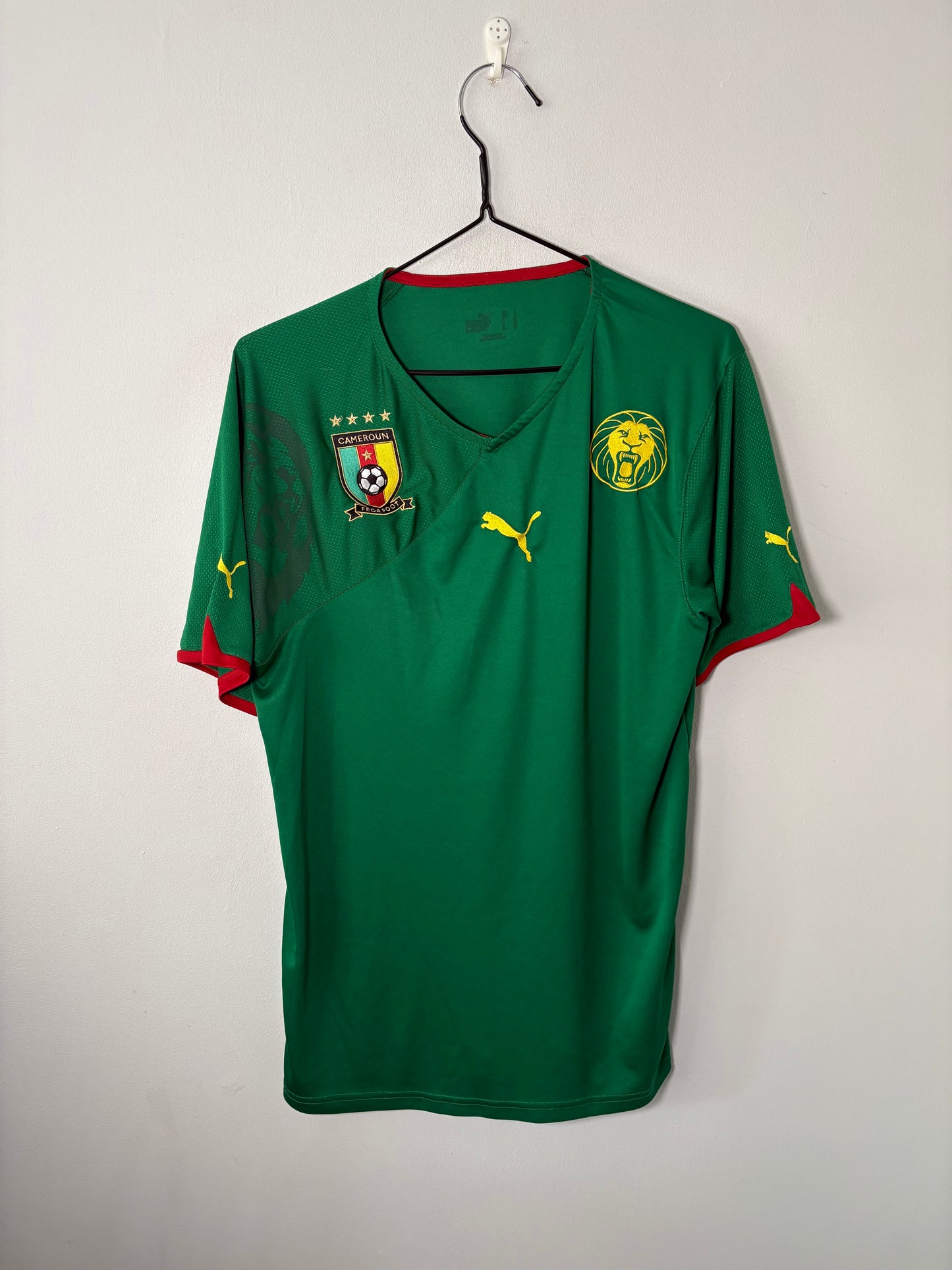 Cameroon Home Shirt 2010 (M)